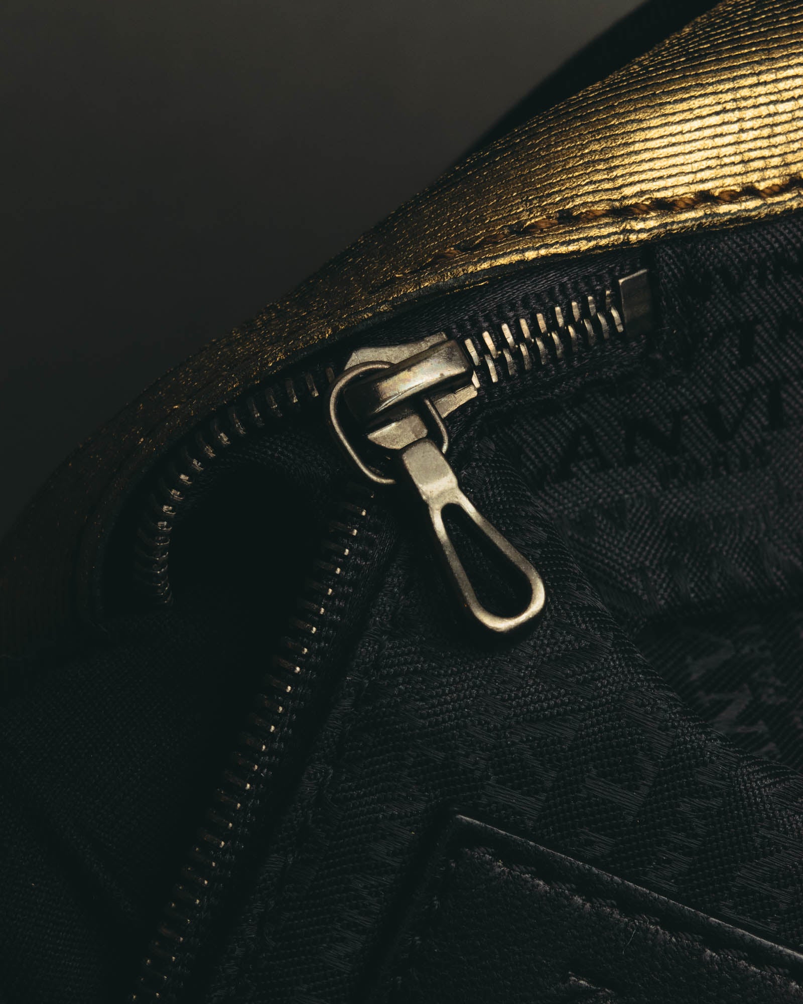“LANVIN” 2008-2015 Metallic Happy shoulder bag