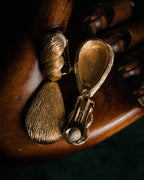 "Christian Dior" 70’s-80’s bark texture drop clip earrings