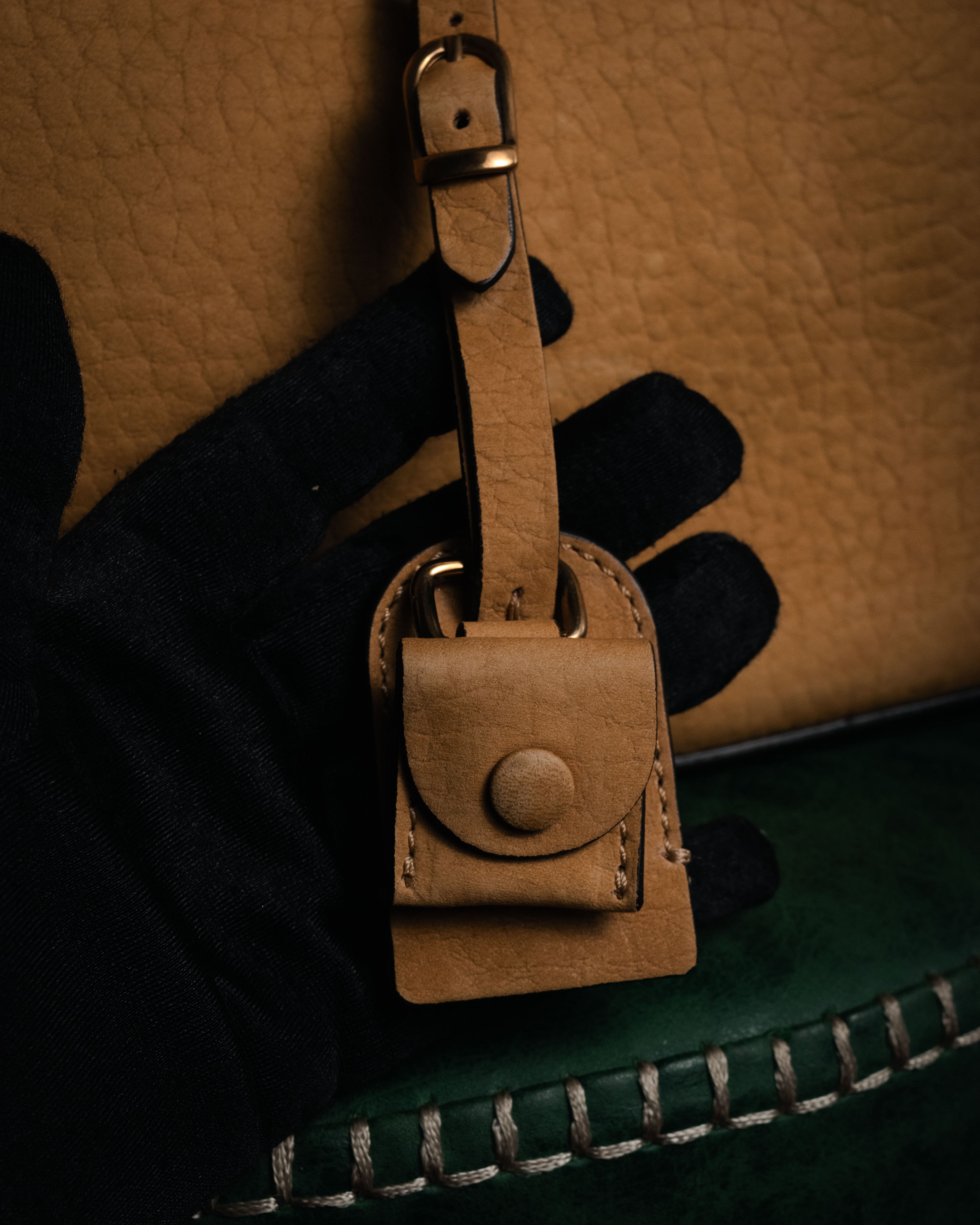 “Chloé” 12-14 Alice bicolor trapeze tote bag