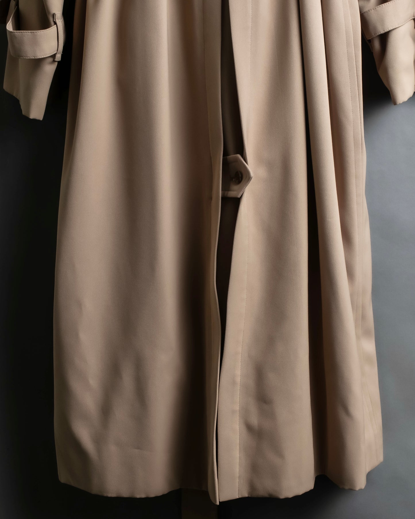 "BURBERRY" Military detail belted maxi length trench coat