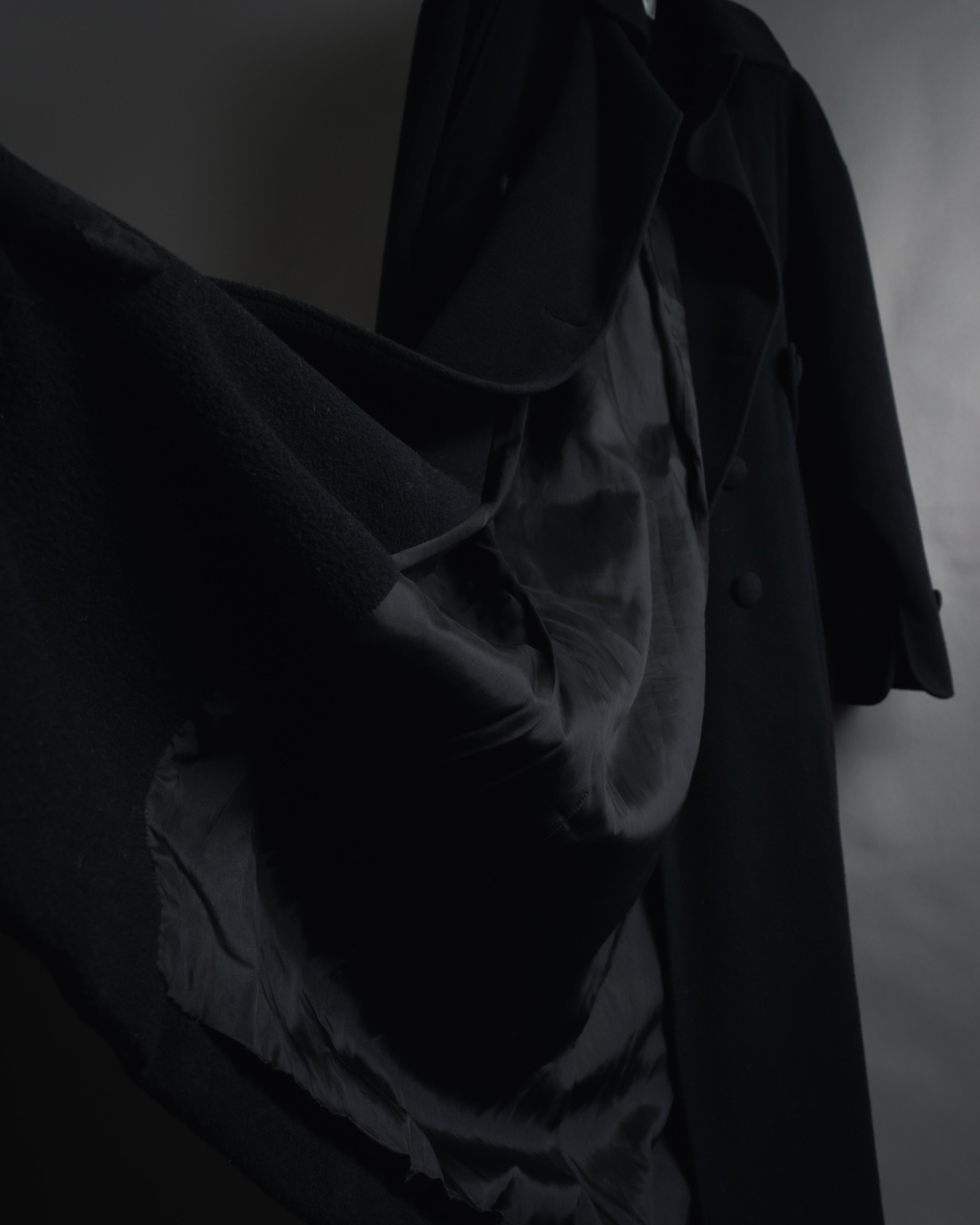 "Karl Lagerfeld" 80's-90's Round collar curvaceous coat