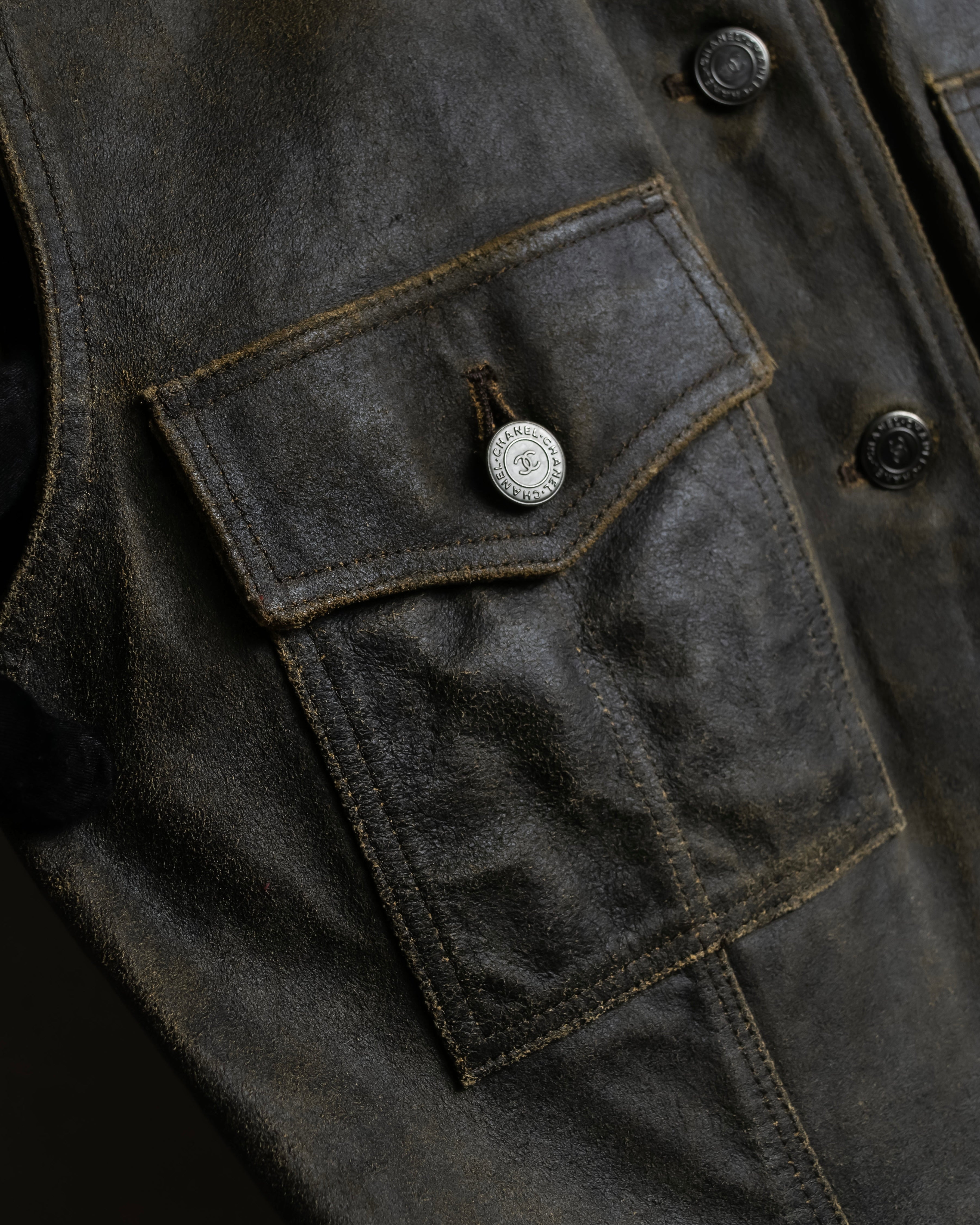 "CHANEL" 2000AW Karl Lagerfeld period calf leather vest