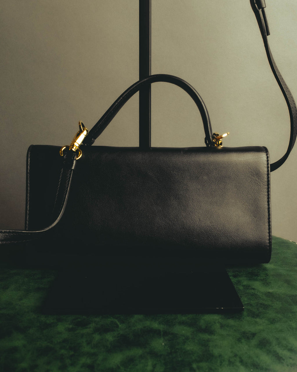 "Salvatore Ferragamo" 2010's Classic Gancini top handle shoulder bag