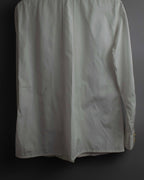 "CHANEL" Gold button design pleated white shirt