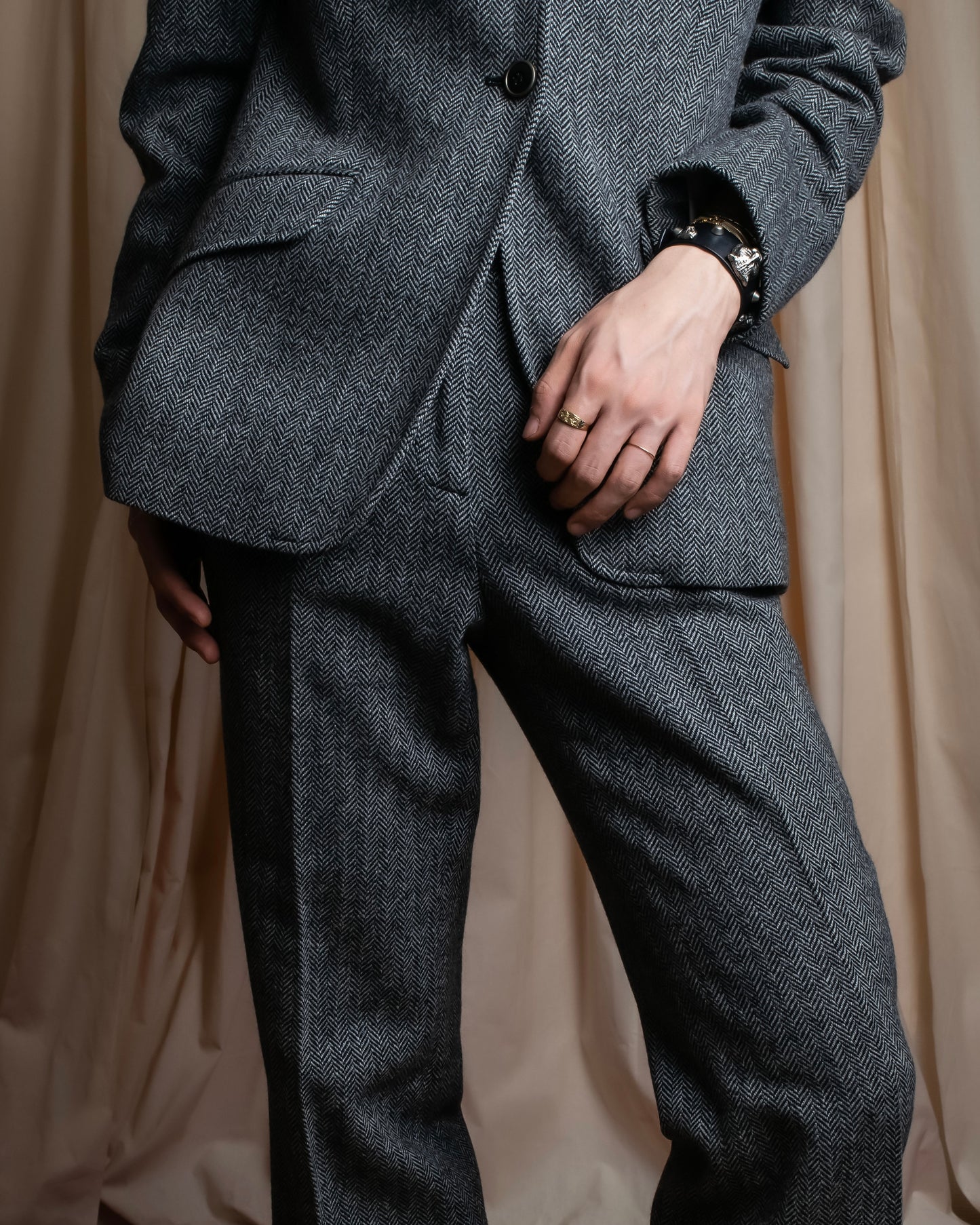 "Weekend Max Mara" Notch lapel tailored jacket & semi flared slacks herringbone set up