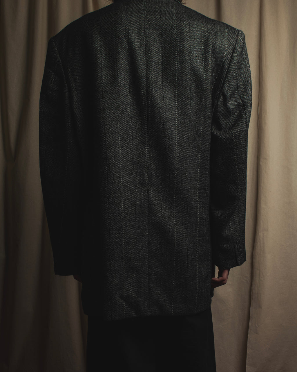 Chaqueta entallada de tweed de espina de pescado estructurado de los años 70-80 de Yves Saint Laurent