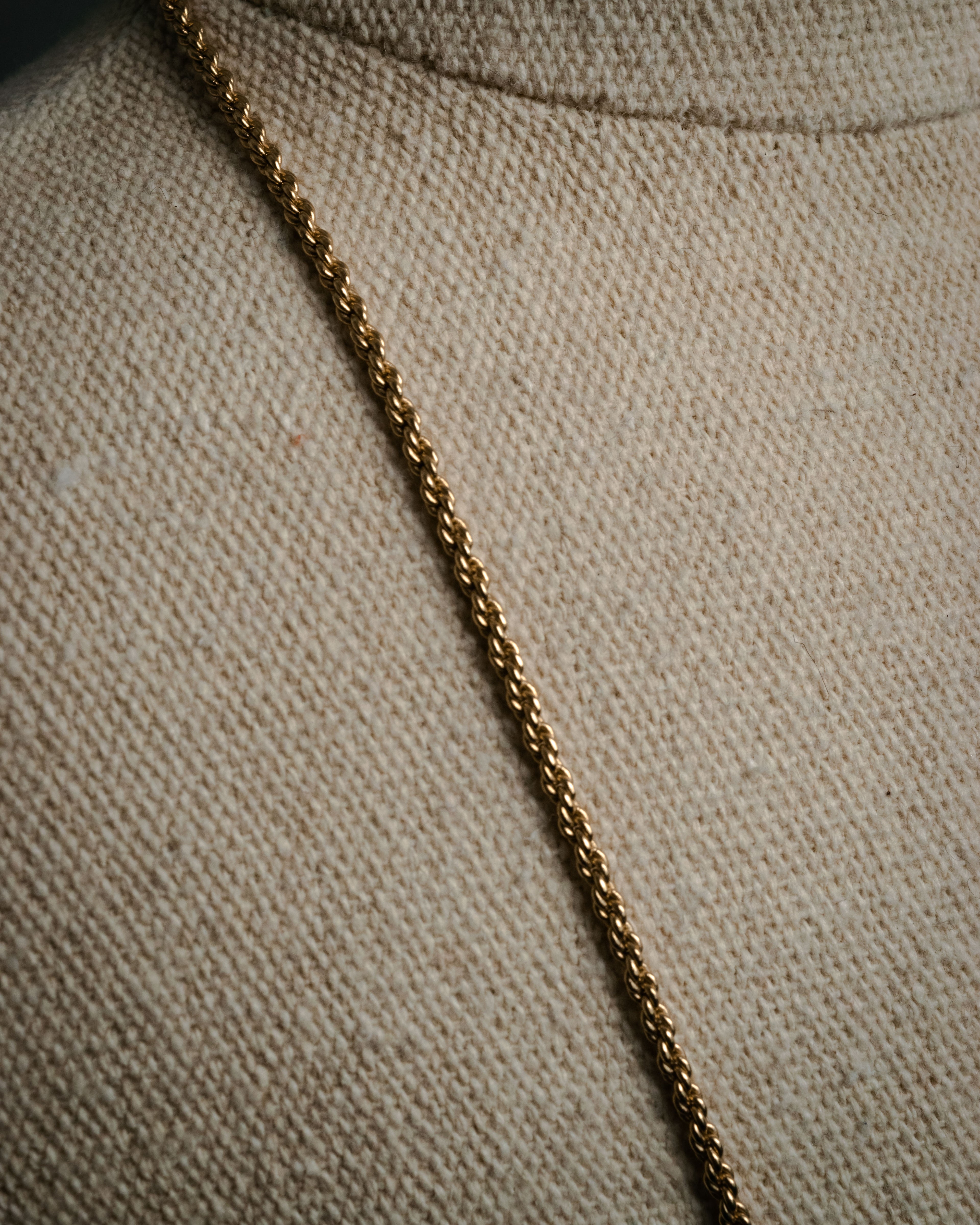 “Christian Dior” 90’s Dune charm long necklace
