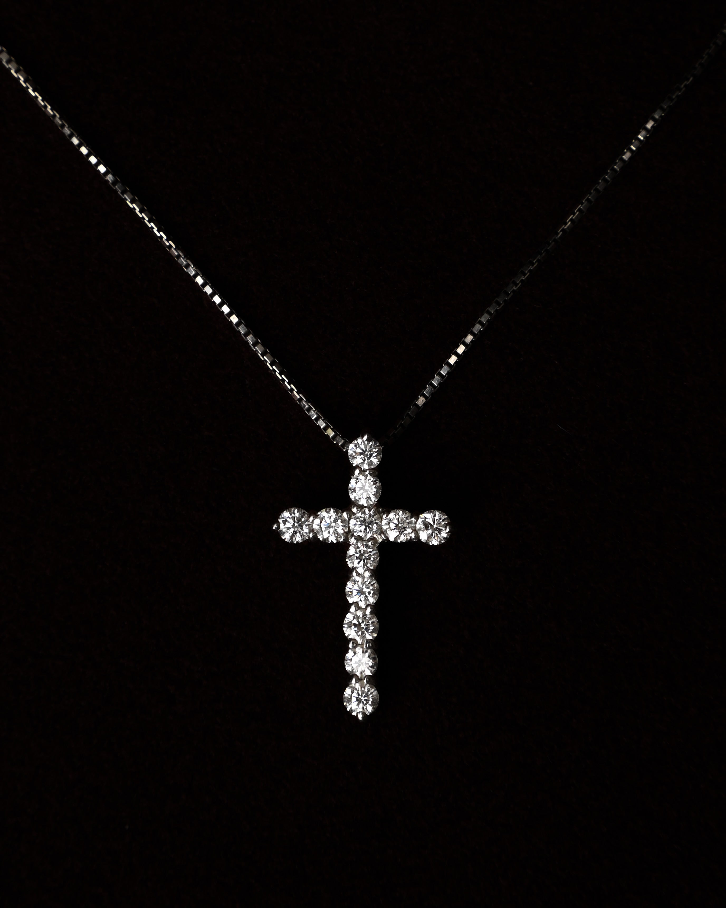 Pre-Loved/ Diamond(0.50ct) Cross Top Platinum Necklace