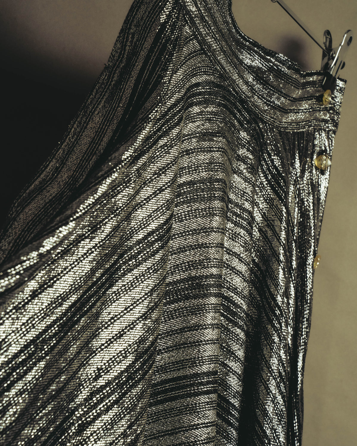 "ENRICO COVERI" 80's-90's Metallic flared maxi skirt