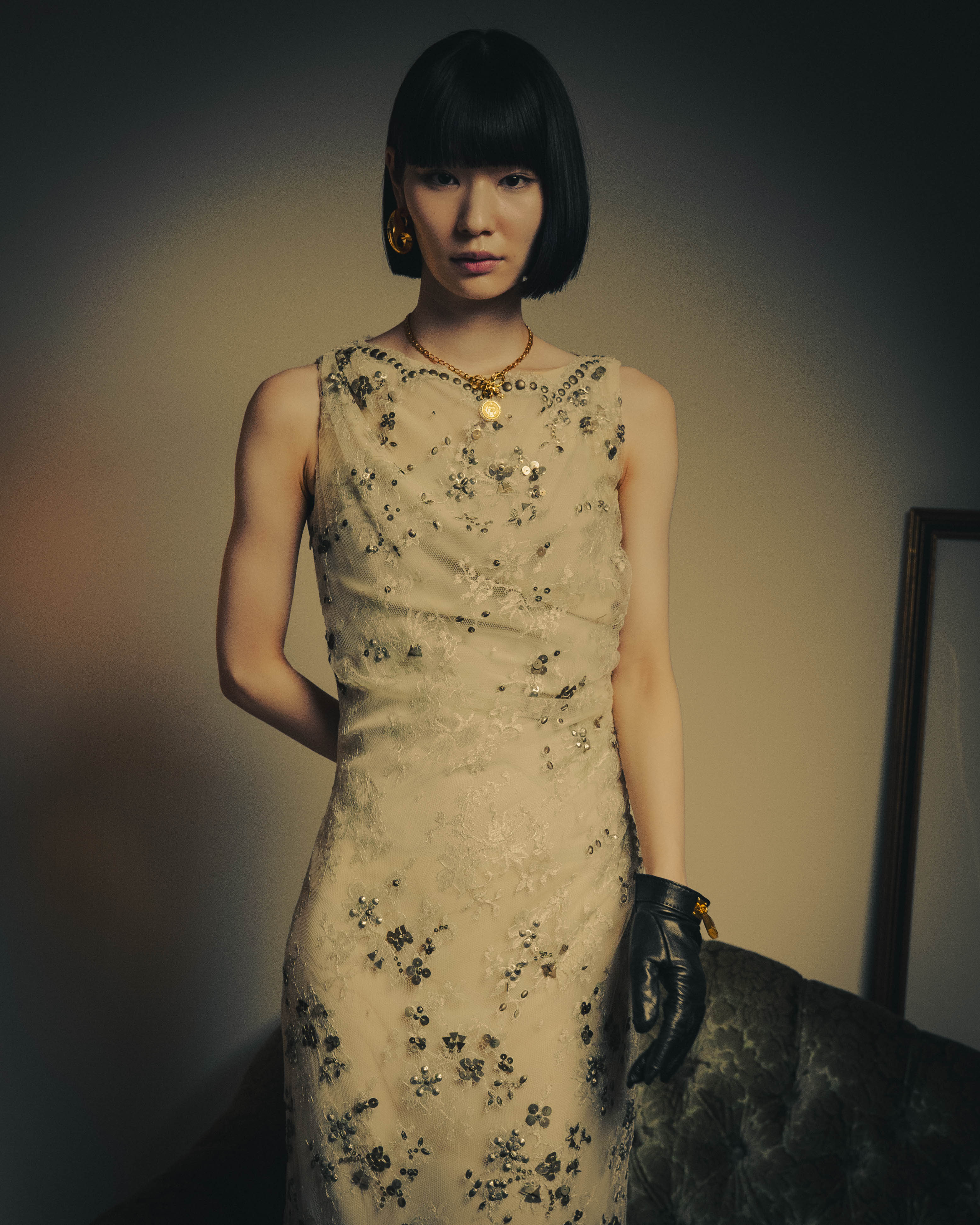 –SPECIAL– "VALENTINO" 00's-10's Embellished lace cocktail dress