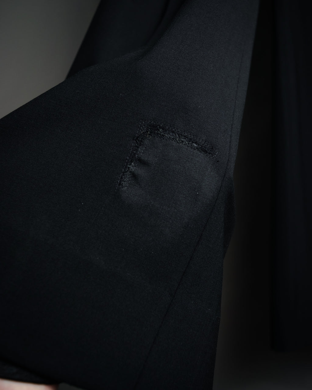 “FENDI” 90’s-00’s Sculpted V-back wide-leg trousers