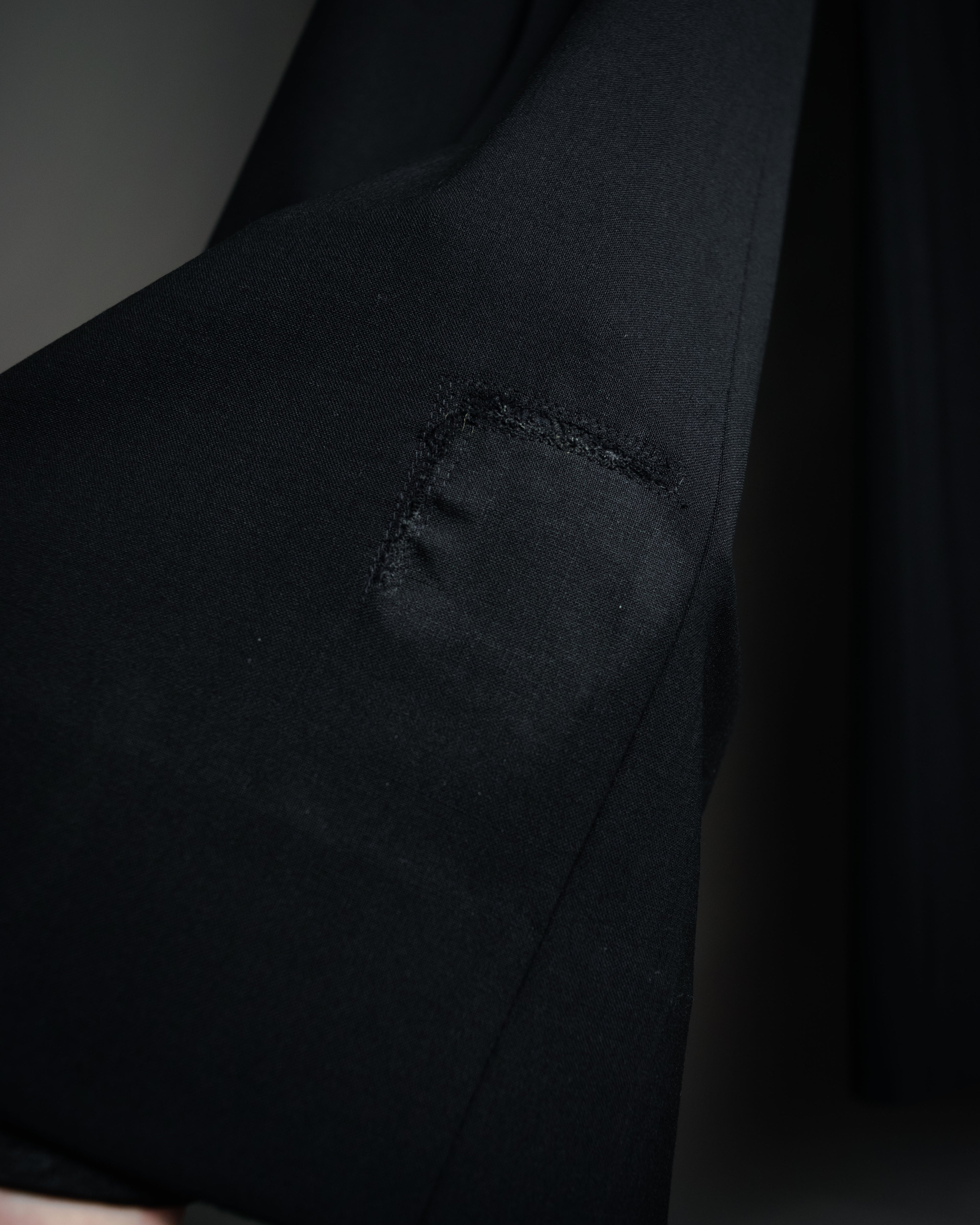 “FENDI” 90’s-00’s Sculpted V-back wide-leg trousers