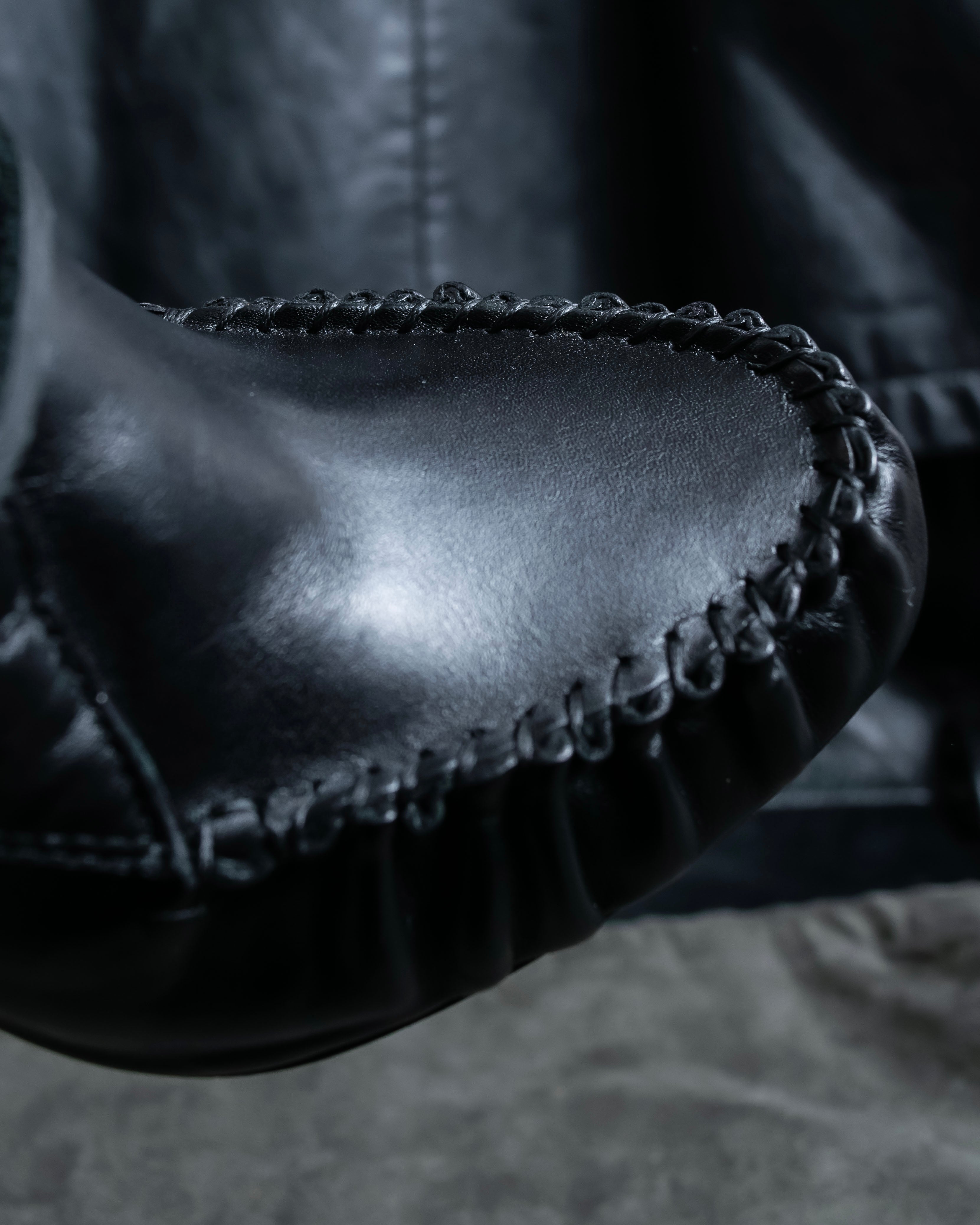 "TOM FORD" Fringe detail western long boots