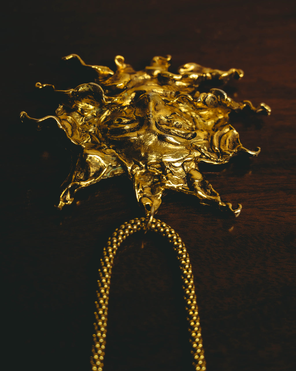 -SPECIAL- “HERMÈS” 90’s Sun face sculptural pendant necklace