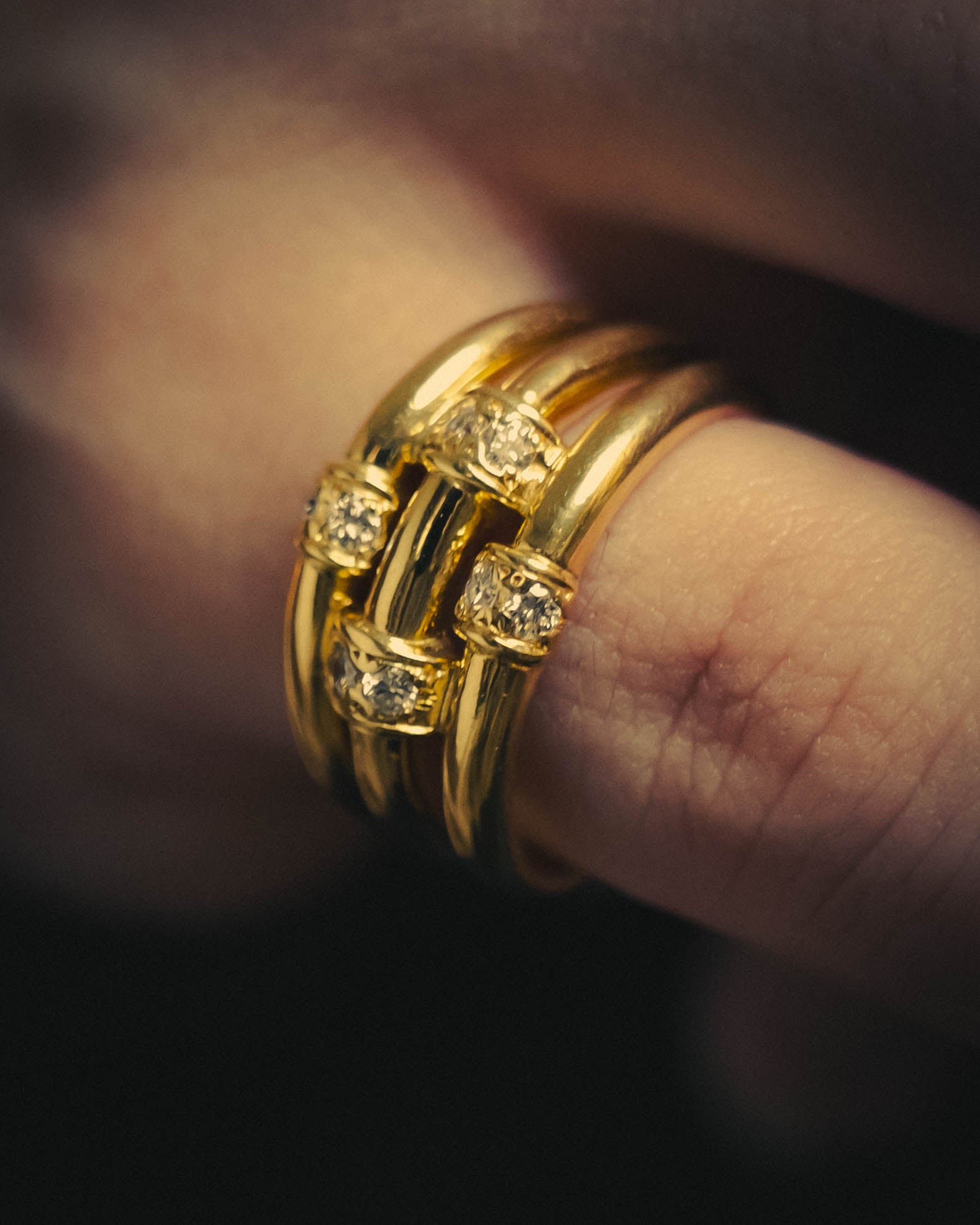 -SPECIAL- “Christian Dior” 80’s-90’s vintage 18k diamond multi-band ring