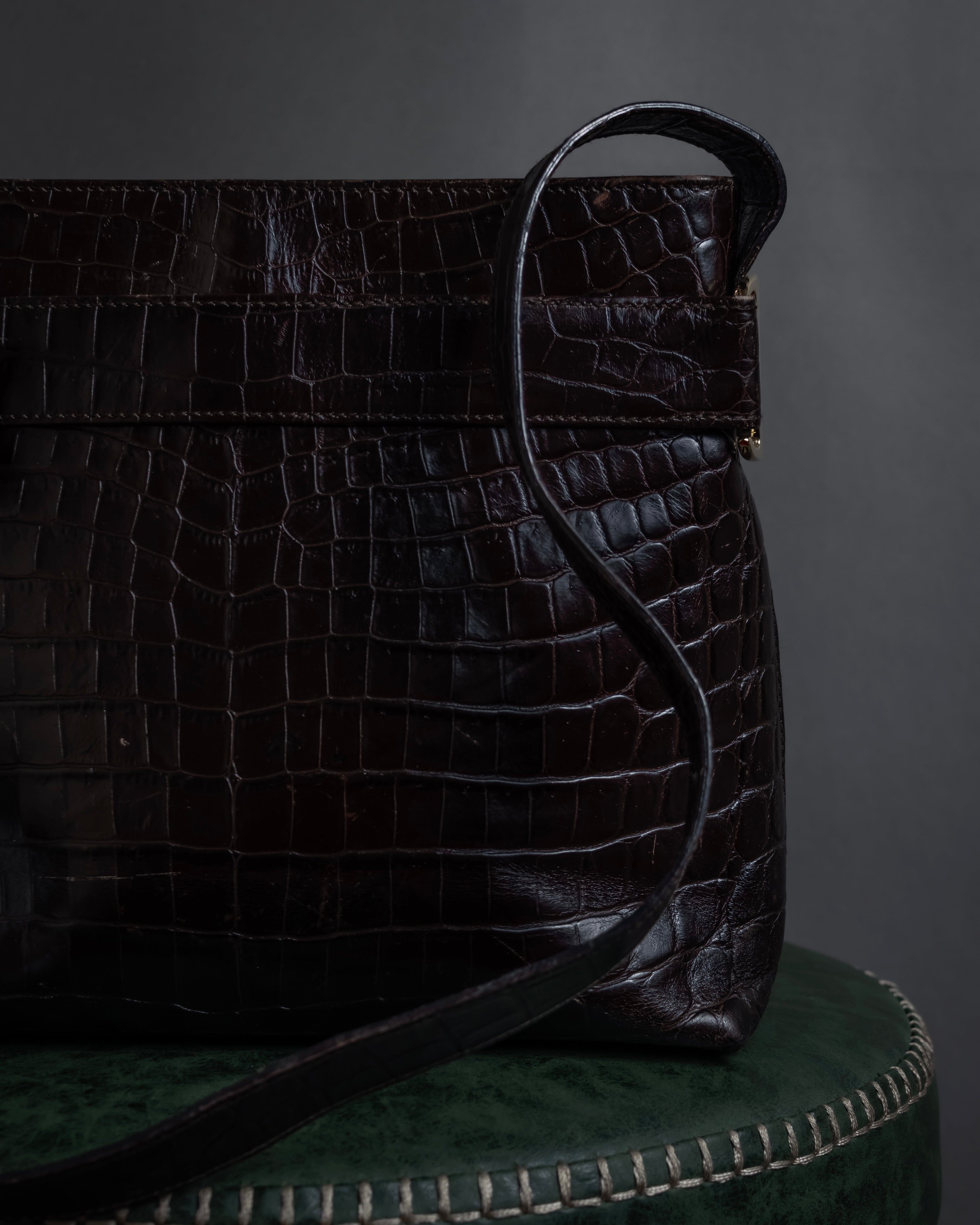 "Salvatore Ferragamo" 90’s crocodile embossed vara shoulder bag