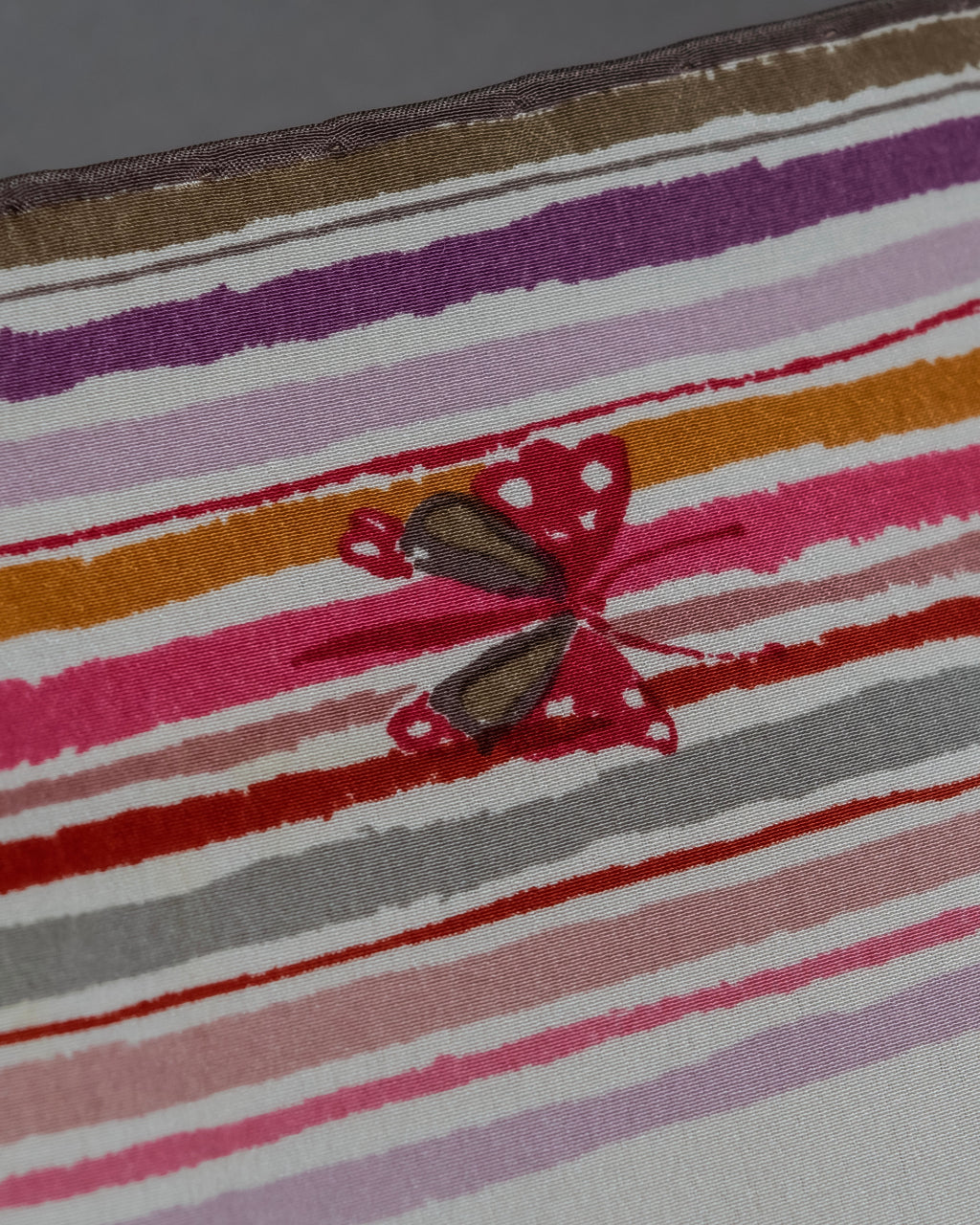 “GUCCI” Botanical printed silk scarf