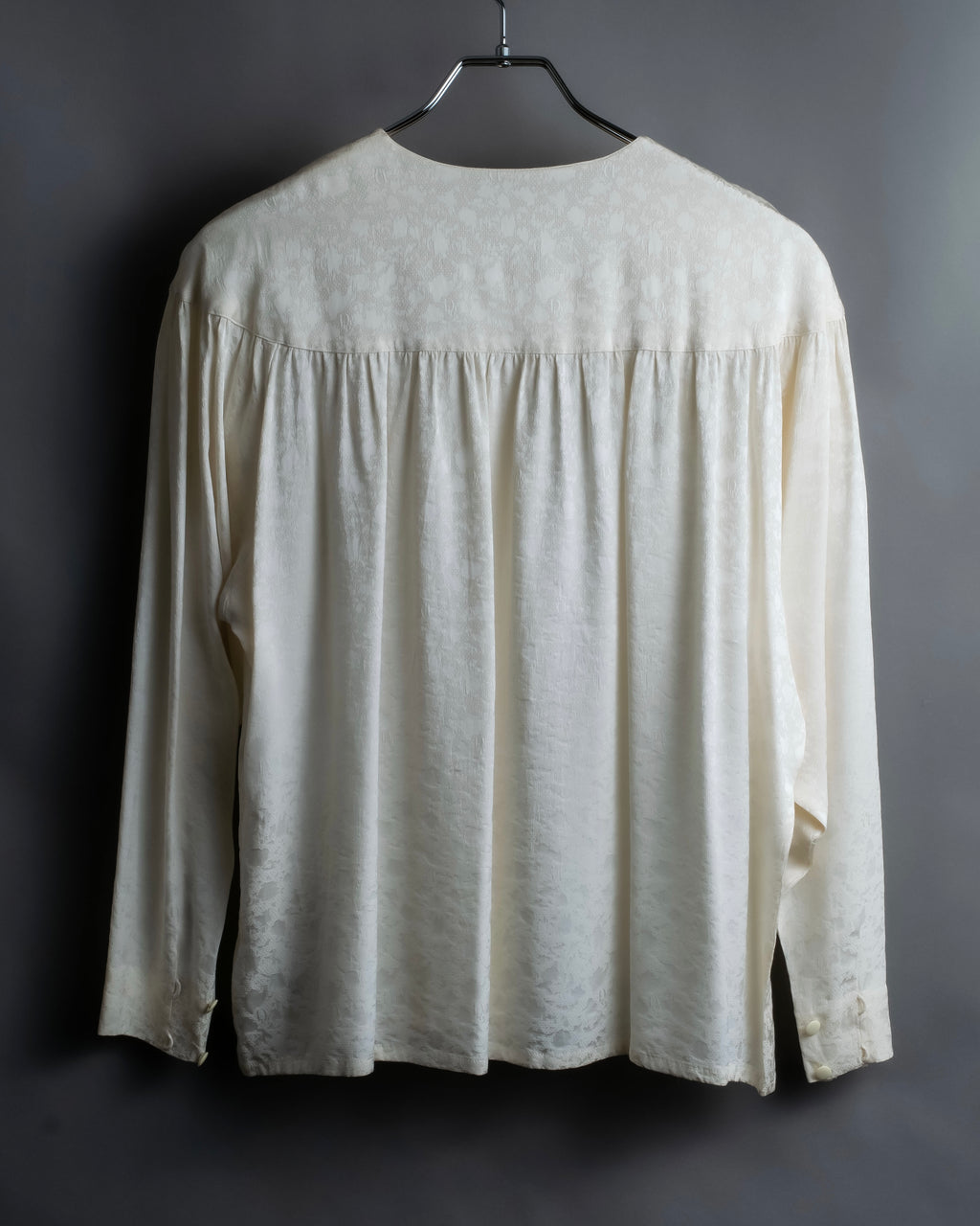 "Christian Dior" Shiny off-white shirt
