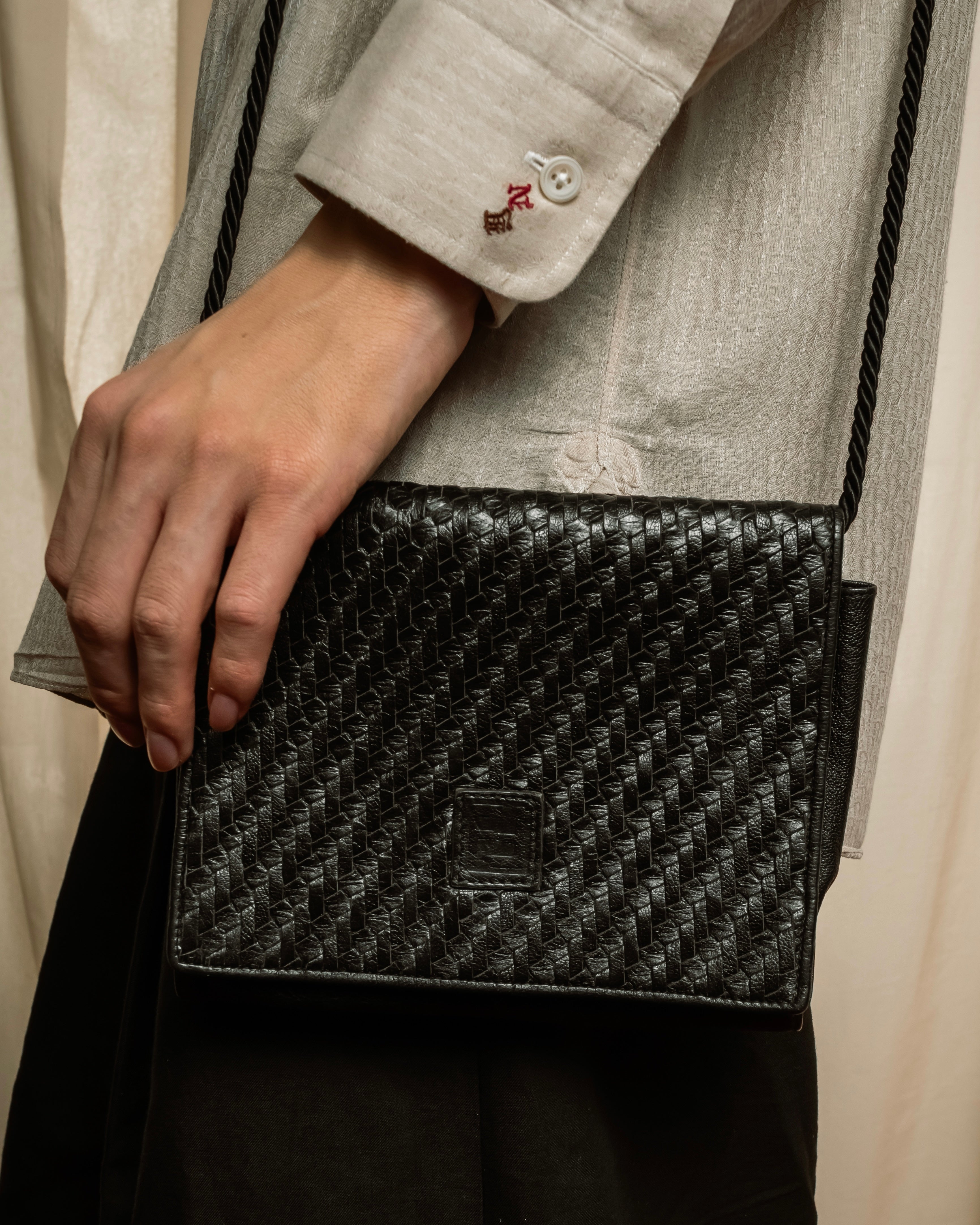 "FENDI" 80's Karl Lagerfeld design braided leather shoulder bag