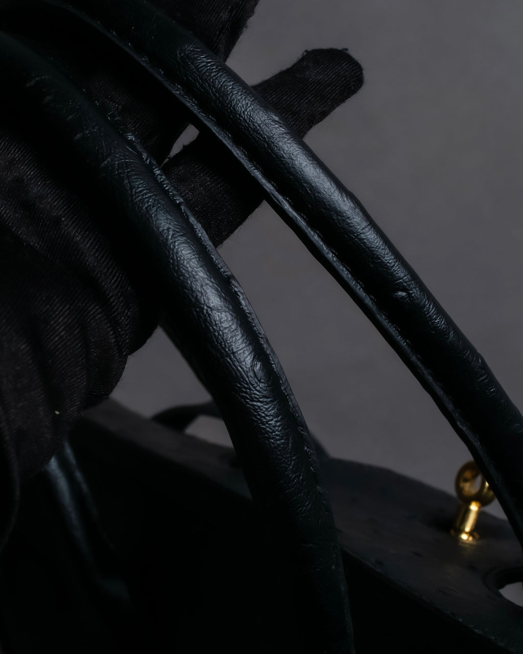 "Pierre Cardin" Turnlock design ostrich leather top handle bag