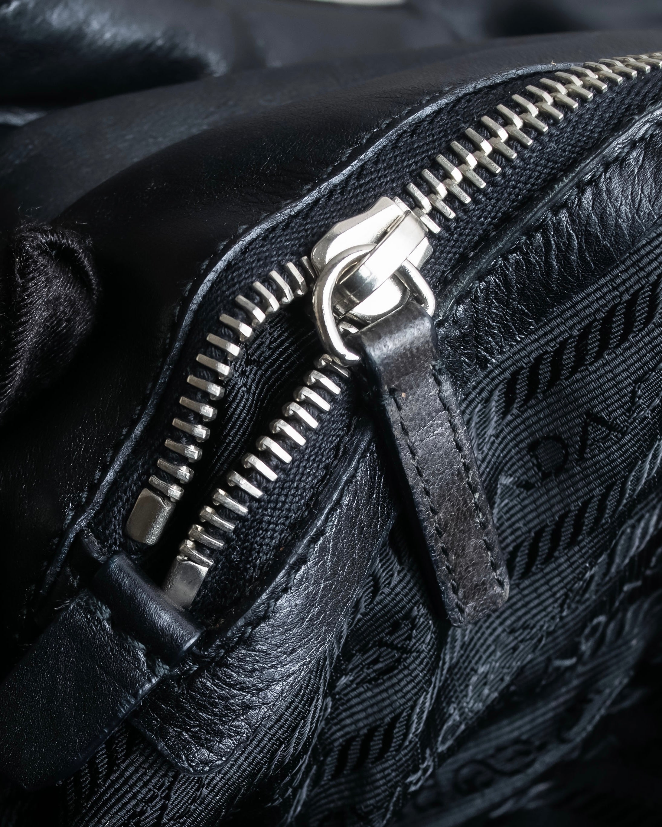 "PRADA" Nylon leather combination one shoulder bag