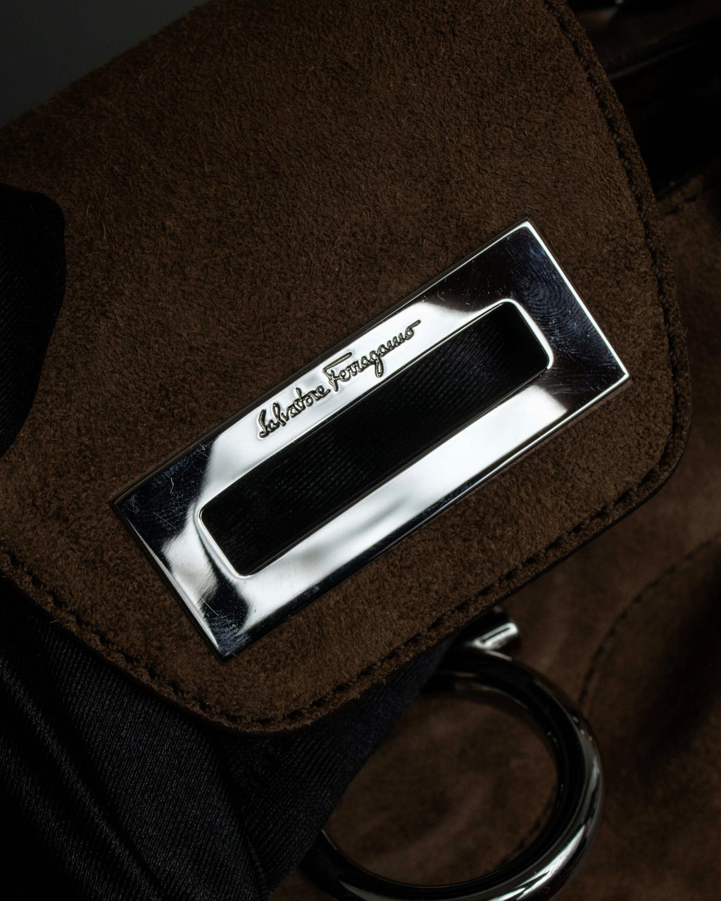 "Salvatore Ferragamo" Gathered form Gancini motif design suede hand bag