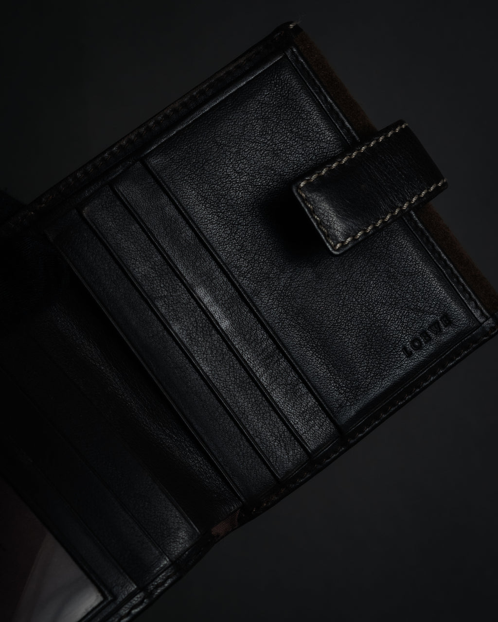 "LOEWE" 90’s-00’s suede anagram compact wallet