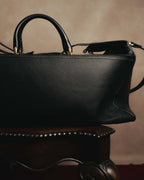 -SPECIAL- "GUCCI" 70's-80's Crest-detailed black leather two-way duffle bag