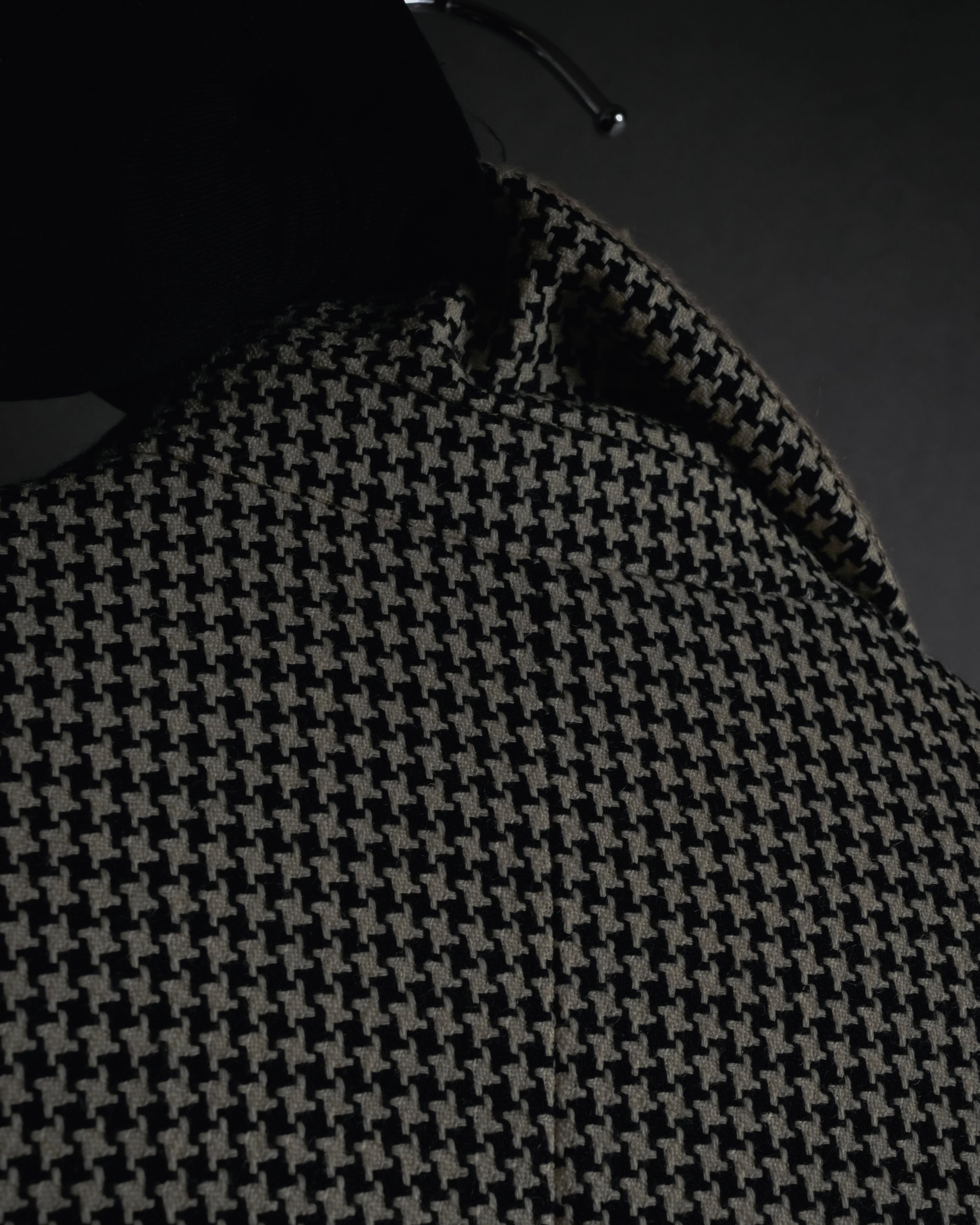 "Emporio Armani" 90’s Houndstooth piped crest blazer