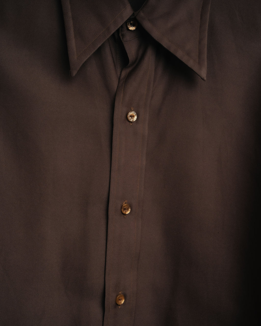 -MOOD Vintage Collections-
70’s-80’s Long point collar dress shirt