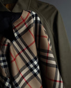 "BURBERRYS" Cape-attached design stand collar coat