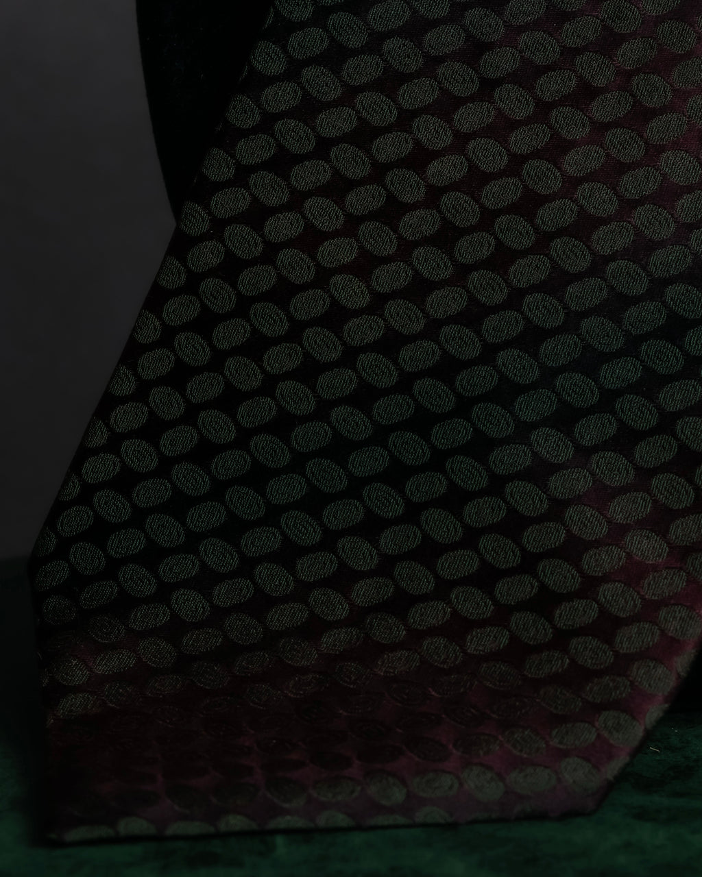 "GIORGIO ARMANI" Oval dot pattern silk twill necktie