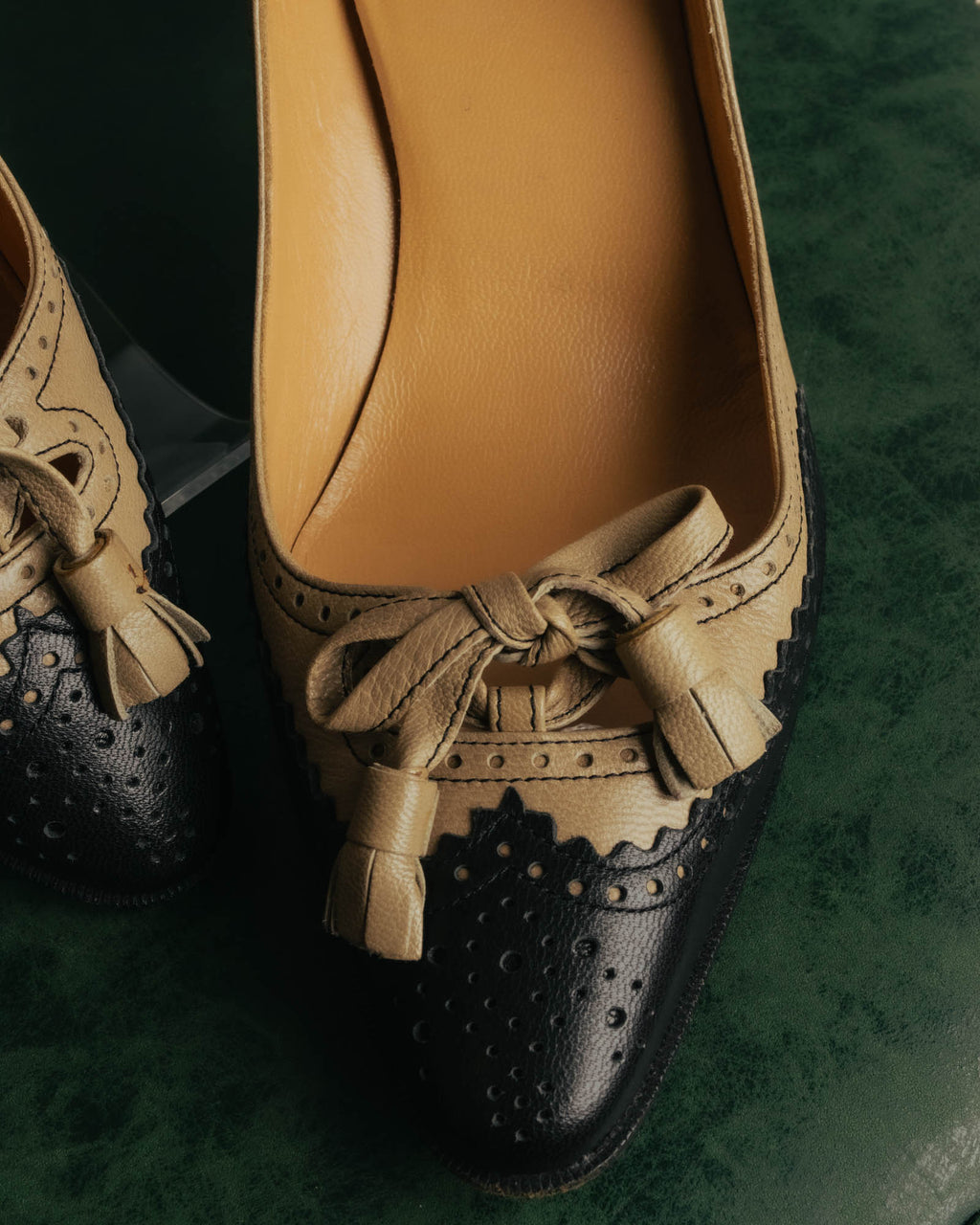 "HERMÈS" 80's-90's Classic bi-color leather tassel brogue pumps