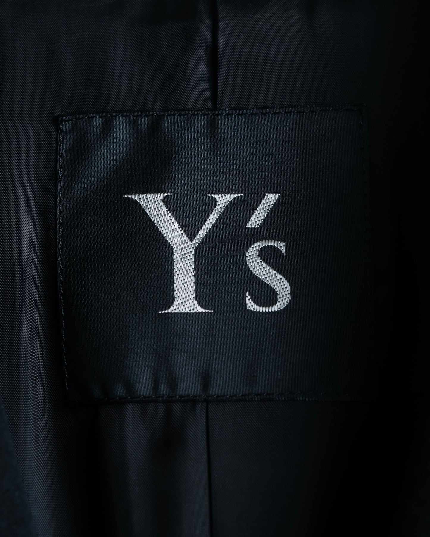 "Y's" 3 button jacket and tapered slacks oversize set up