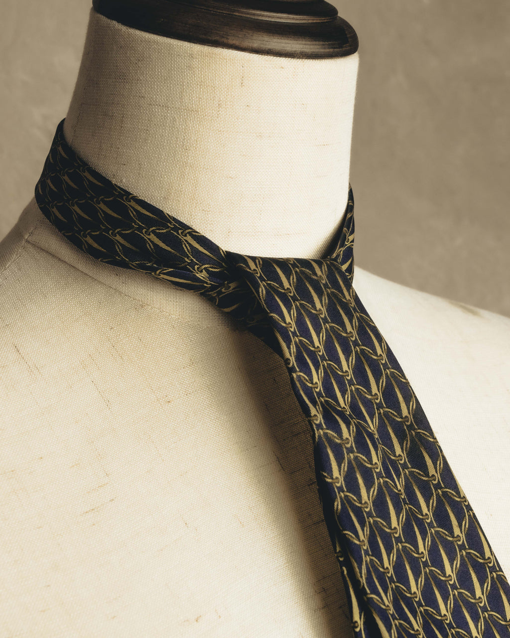 "GUCCI" 80's Nautical patterned silk necktie