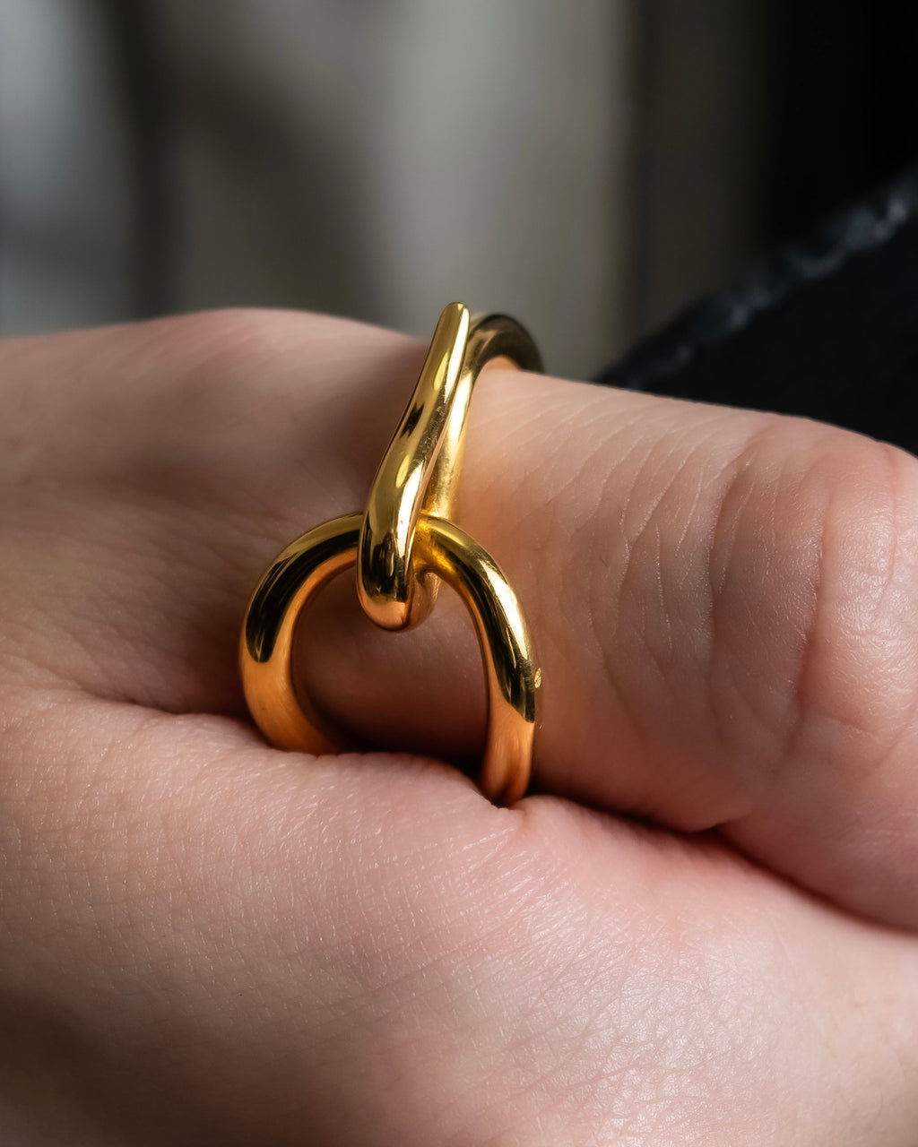 "HERMES" Jumbo scarf gold ring