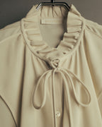 -SPECIAL- “VALENTINO” 1998-2008 Silk ruffled lace bow blouse