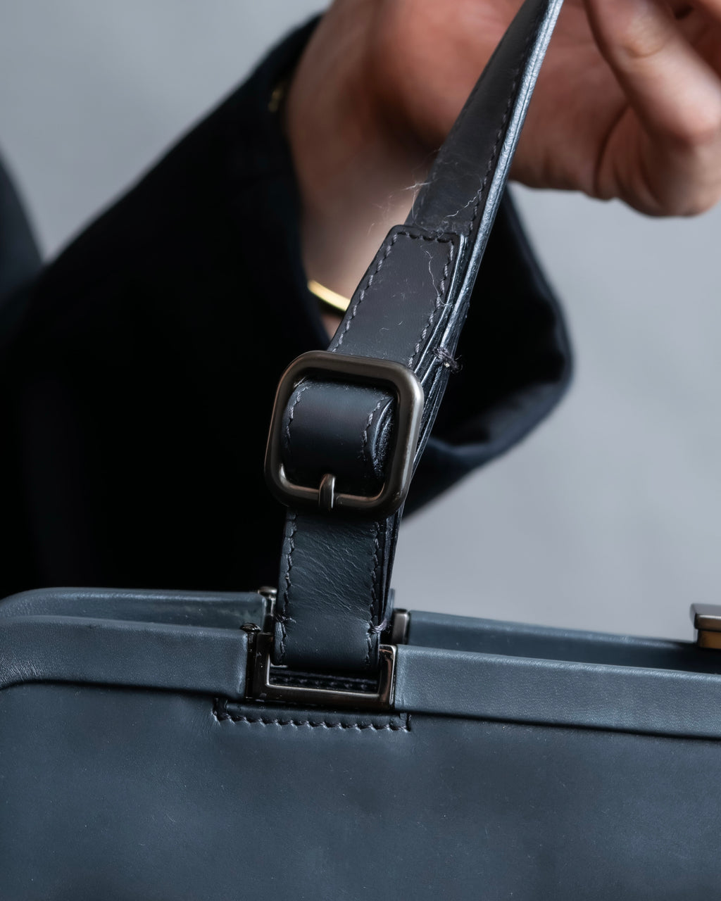 "PRADA" Clasp design grey-blue leather bag