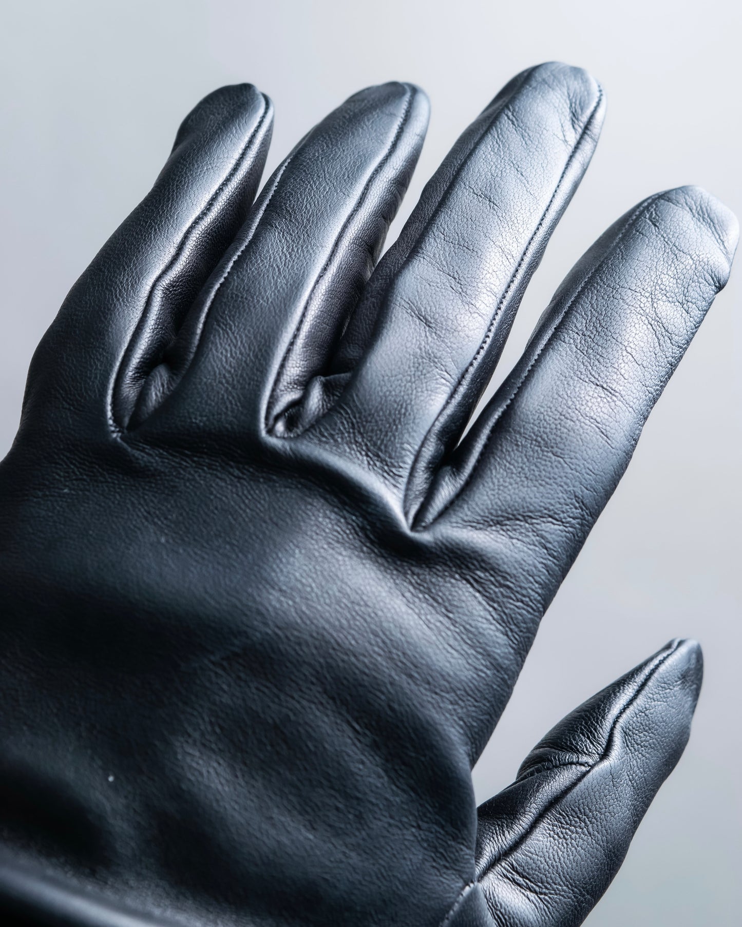 "HERMES" Kelly padlock motif leather gloves