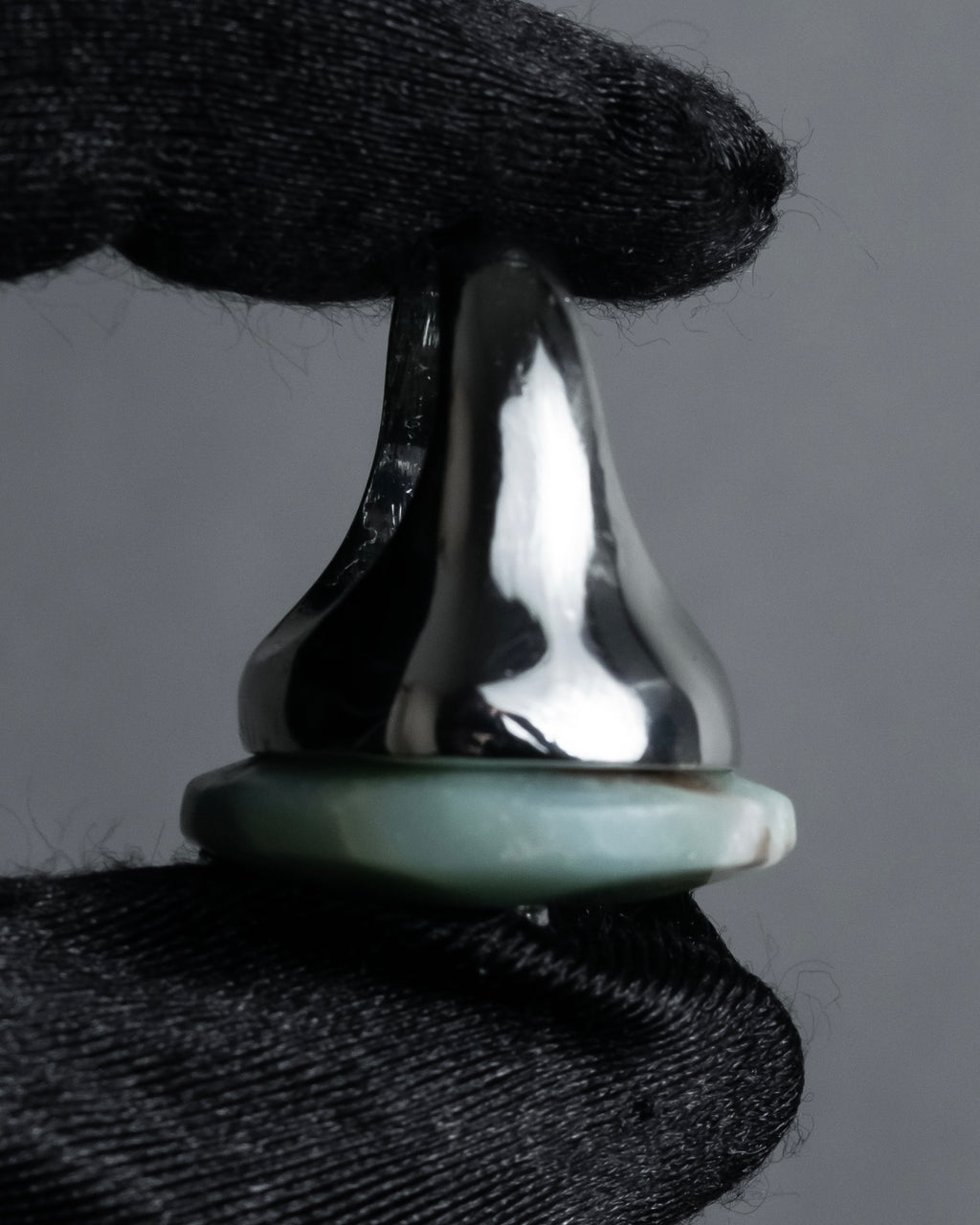 -MOOD Christmas Collection-
 "Dior" John Galliano design logo engraved cocktail ring