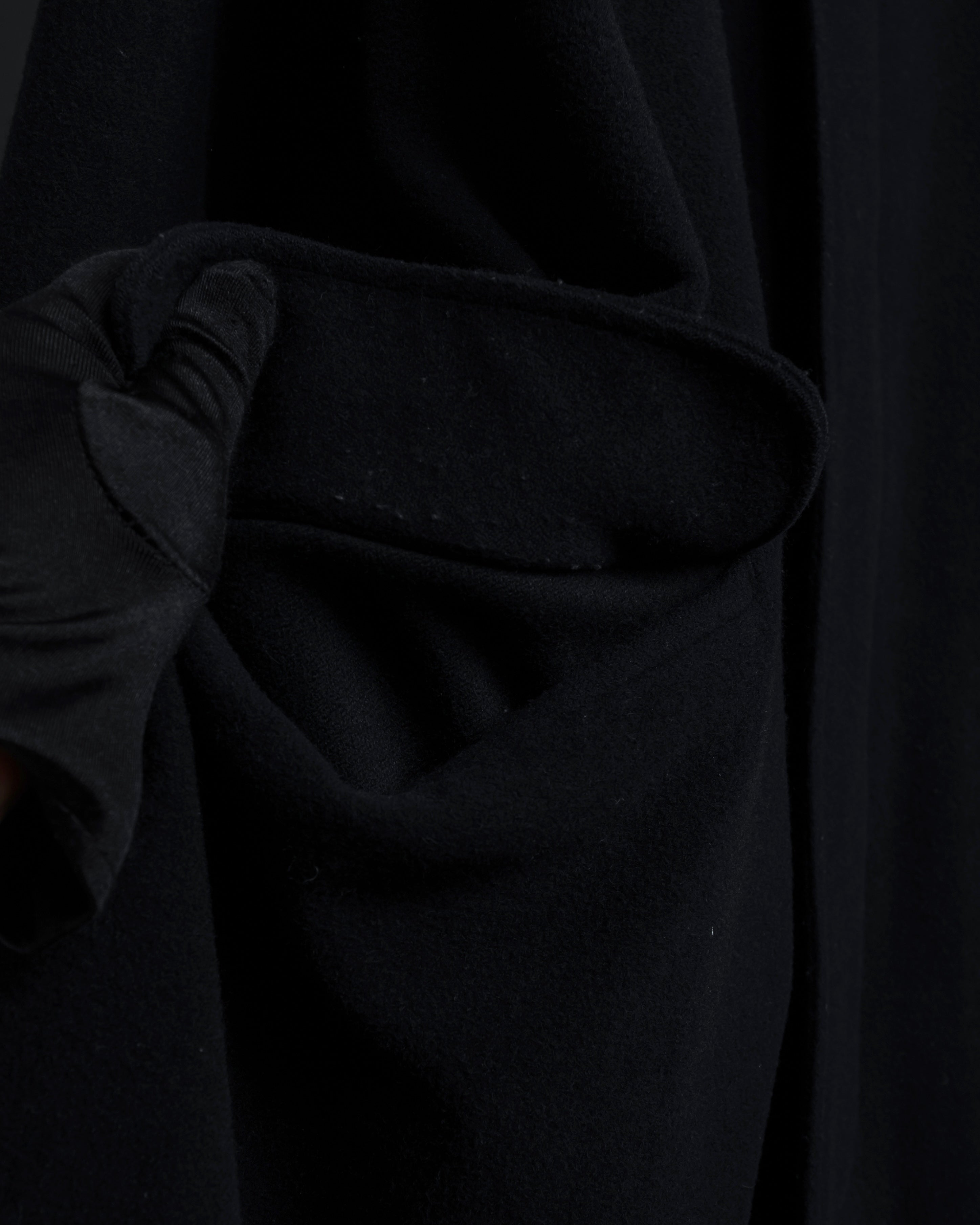 "YOHJI YAMAMOTO" Straight line stand collar coat