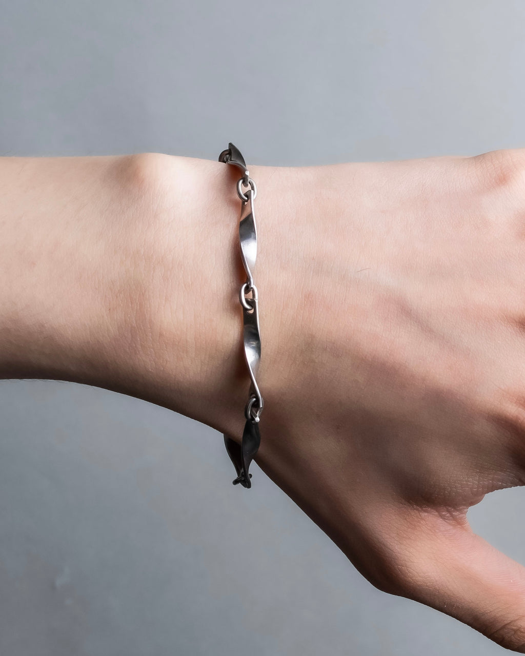 "GEORG JENSEN" Twisted detail silver bracelet