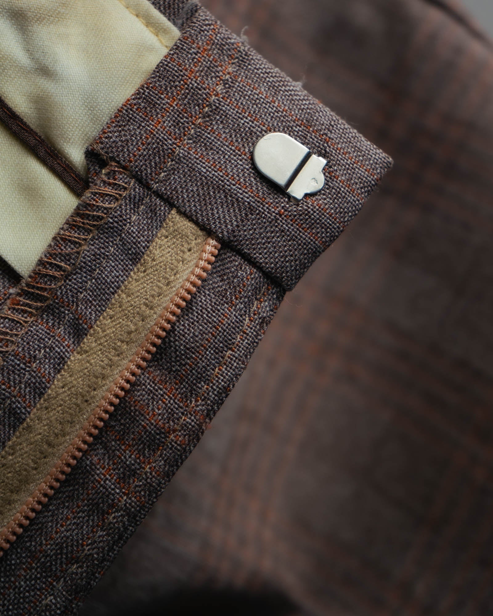 -MOOD MILLÉSIMES- “FARAH” 70’s-80’s plaid slacks with coin pocket
