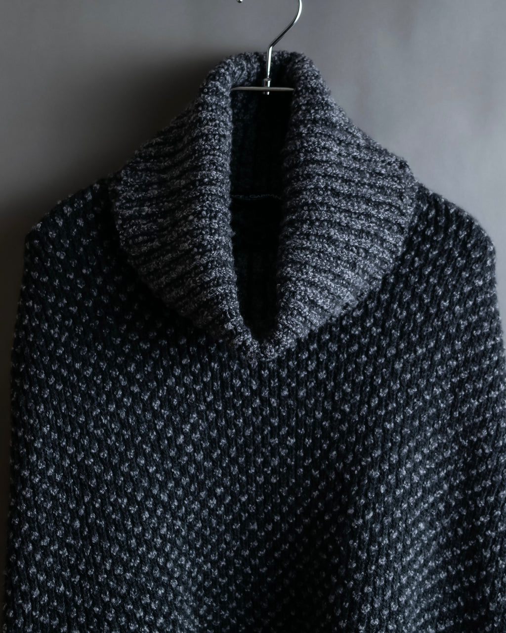 "DOLCE & GABBANA" Poncho silhouette waffle knit pullover