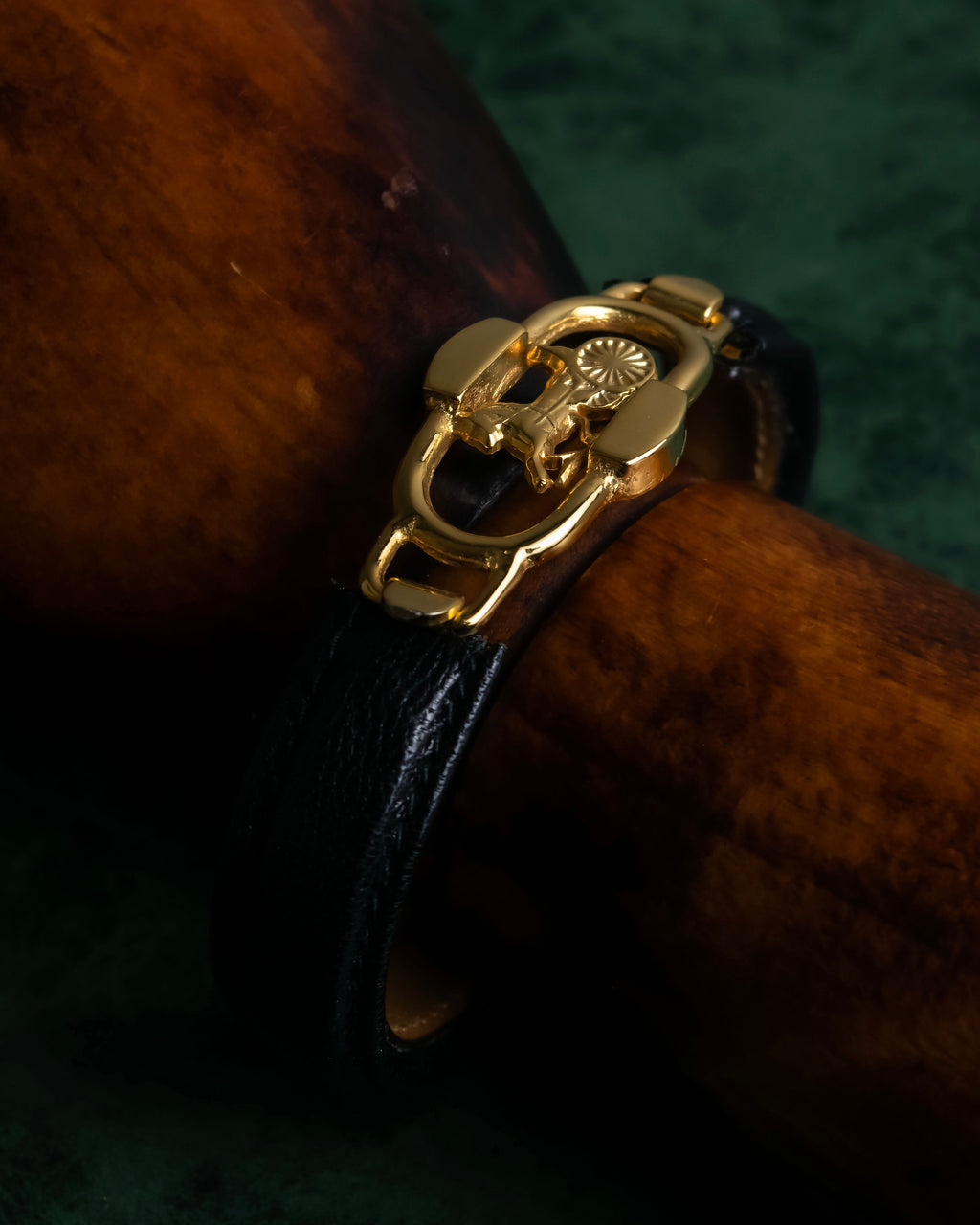 "CELINE" Horse-drawn carriage motif buckle leather bracelet