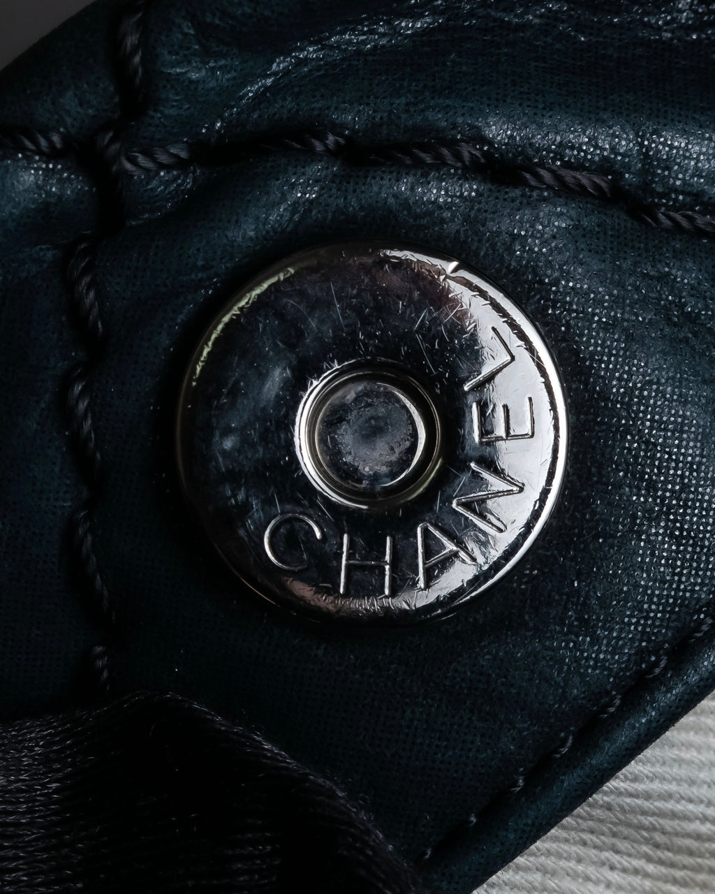 "CHANEL" Karl Lagerfeld design Matelasse chain Black shoulder bag