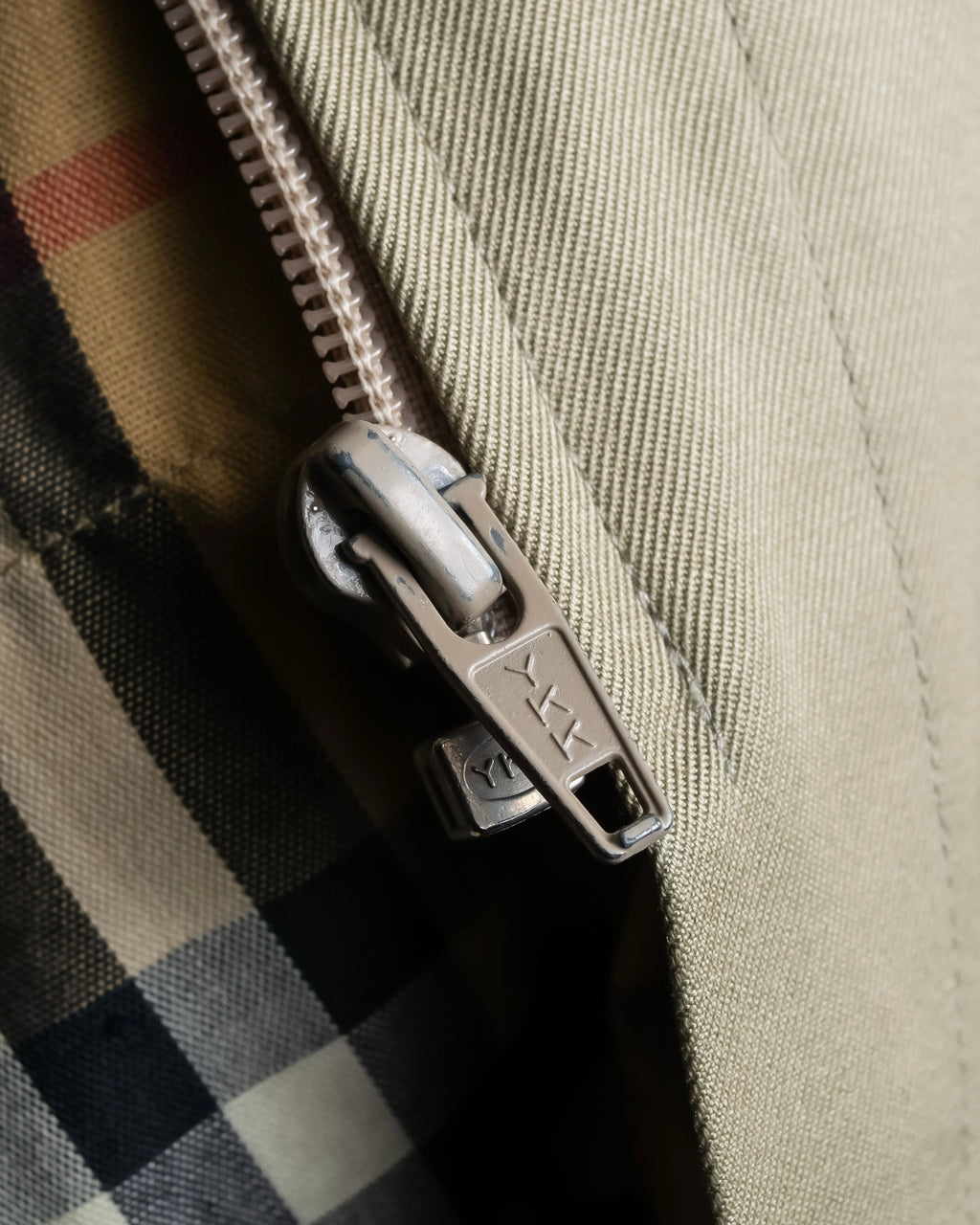 "BURBERRYS" Military detail long trench coat