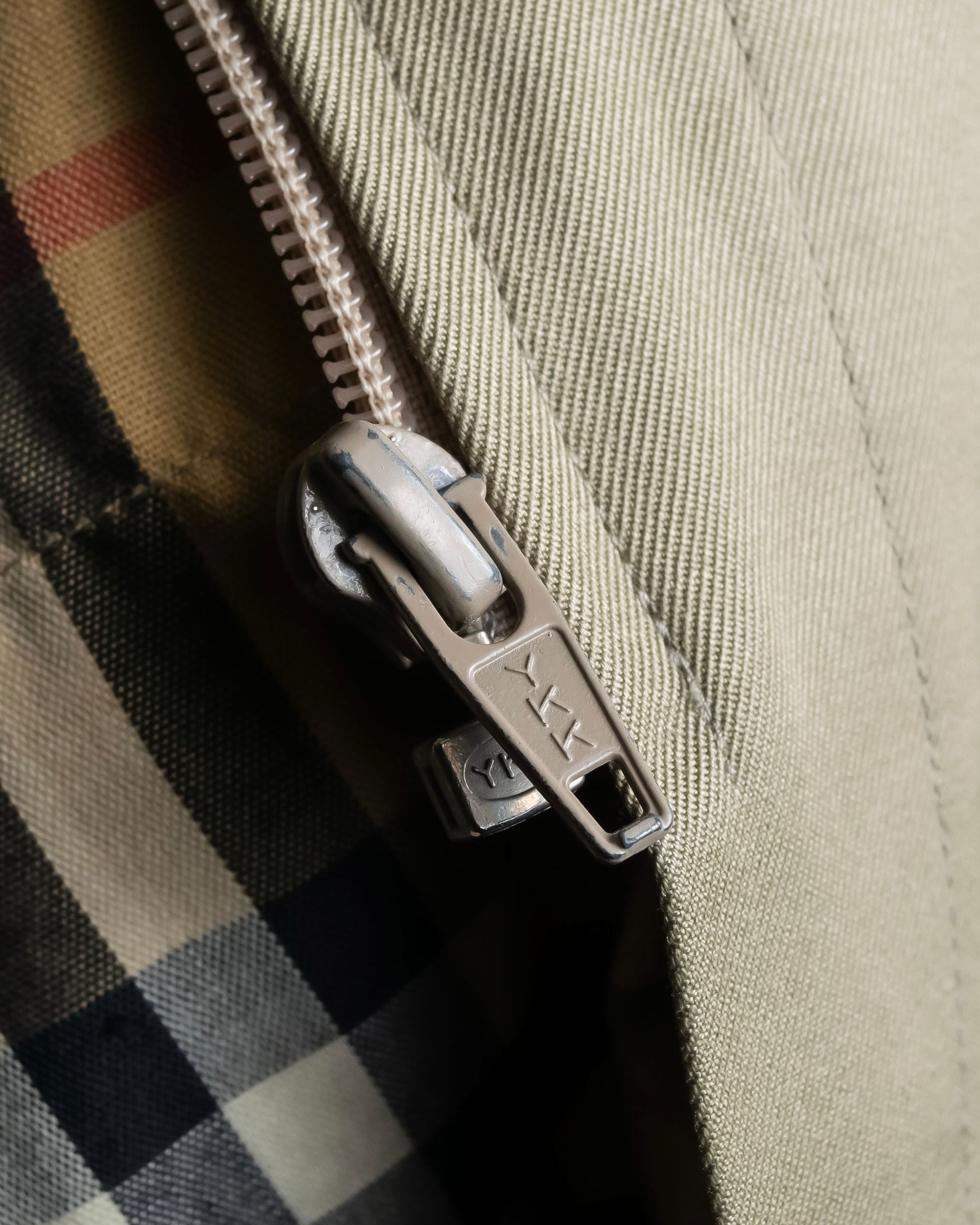 "BURBERRYS" Military detail long trench coat