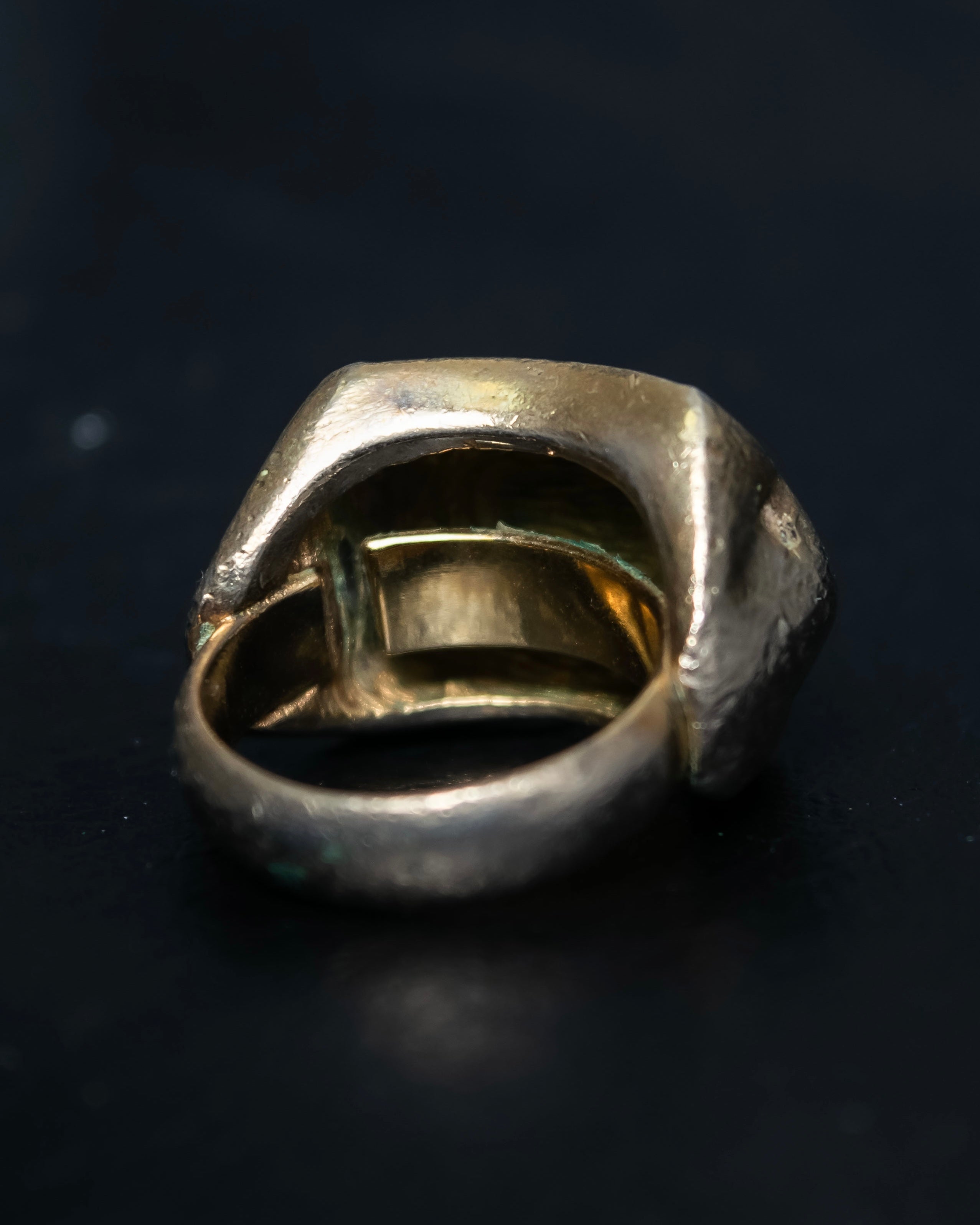 “Dior” Star-shaped pearl gold ring