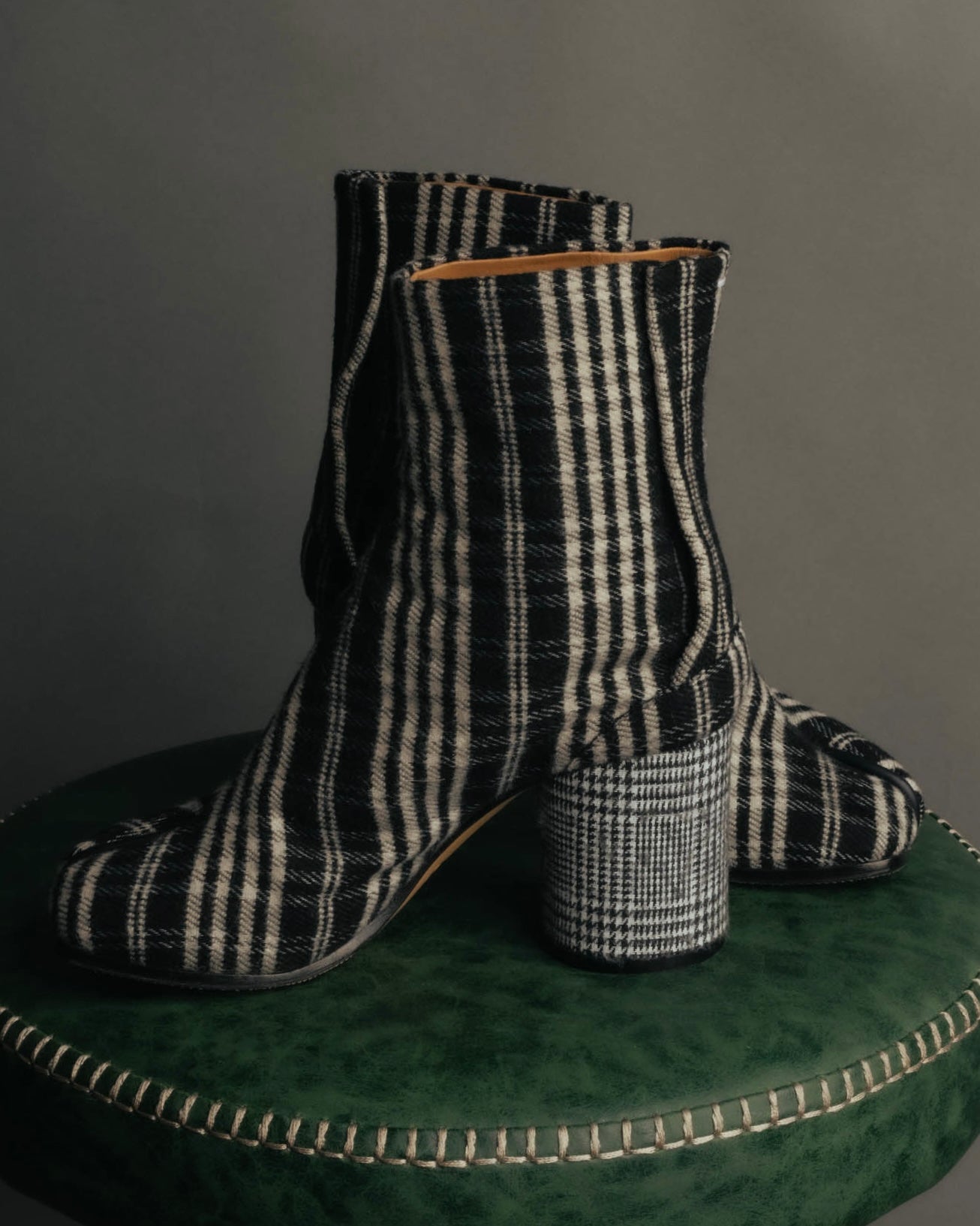-SPECIAL- "Maison Margiela"2015's Tabi striped fabric ankle boots